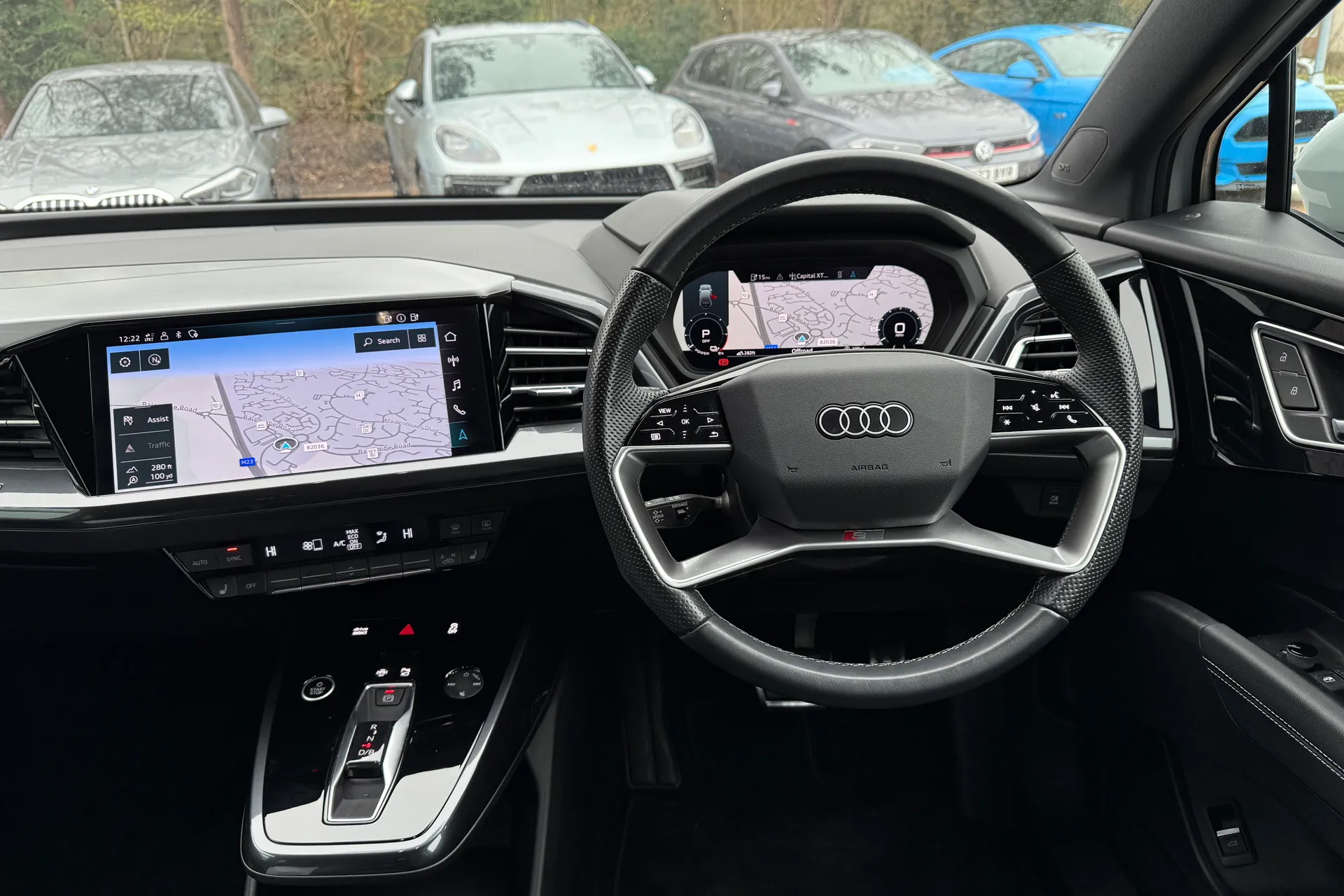 Audi Q4 thumbnail image number 33