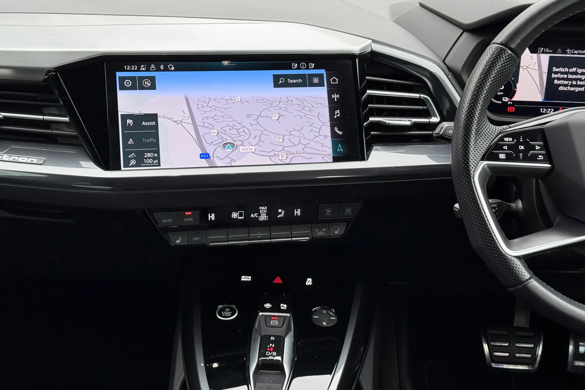 Audi Q4 thumbnail image number 32