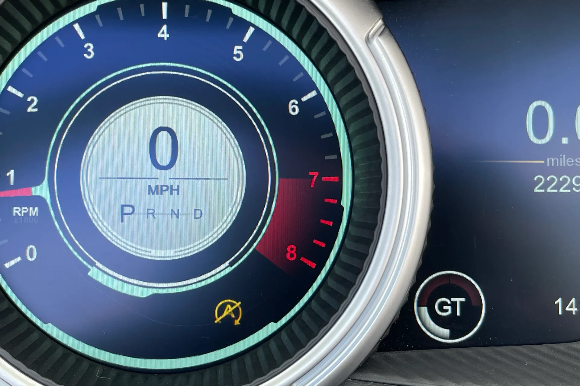 Aston Martin DB11 thumbnail image number 41