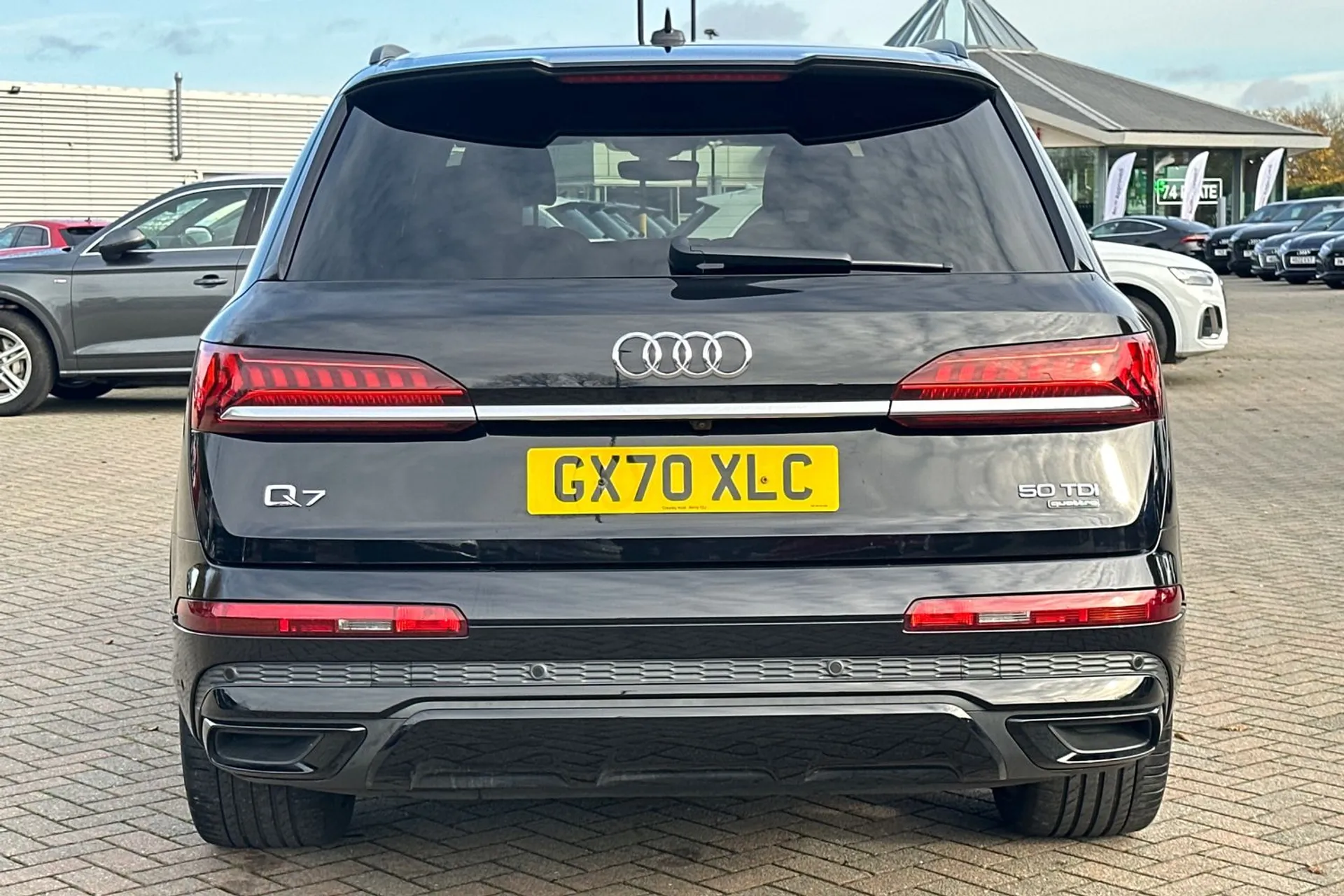 Audi Q7 thumbnail image number 6