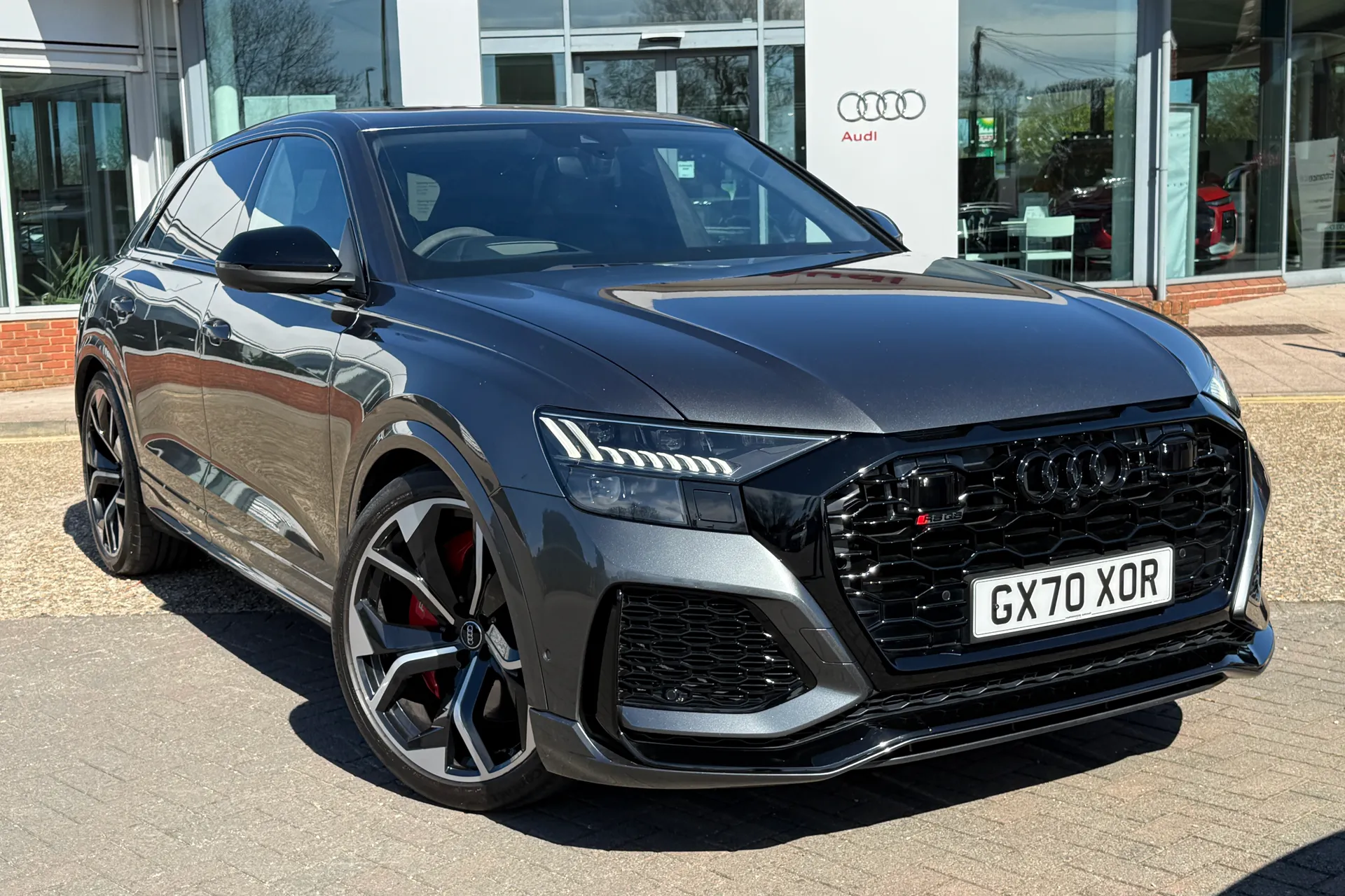 Audi RS Q8 thumbnail image number 30