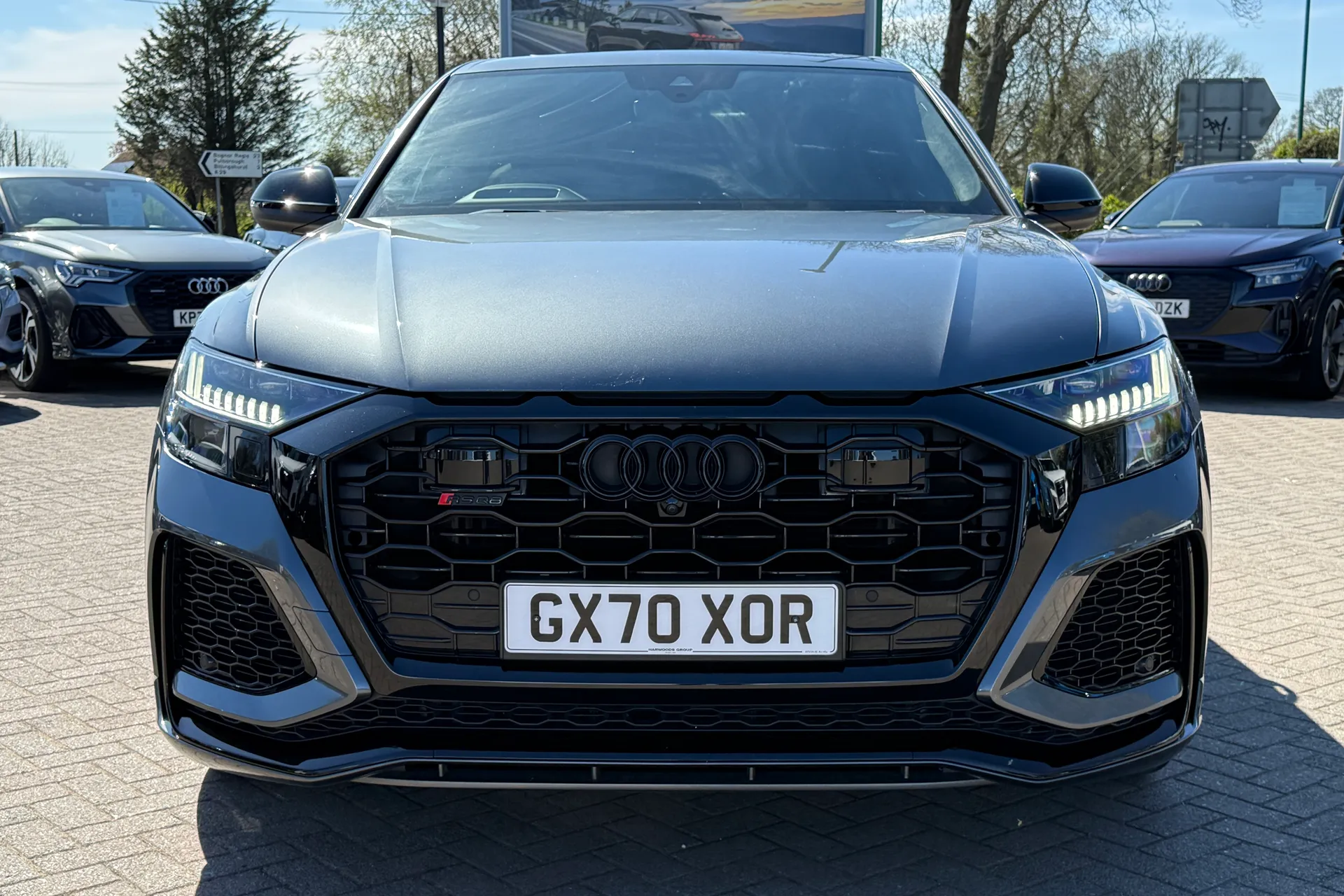 Audi RS Q8 thumbnail image number 31