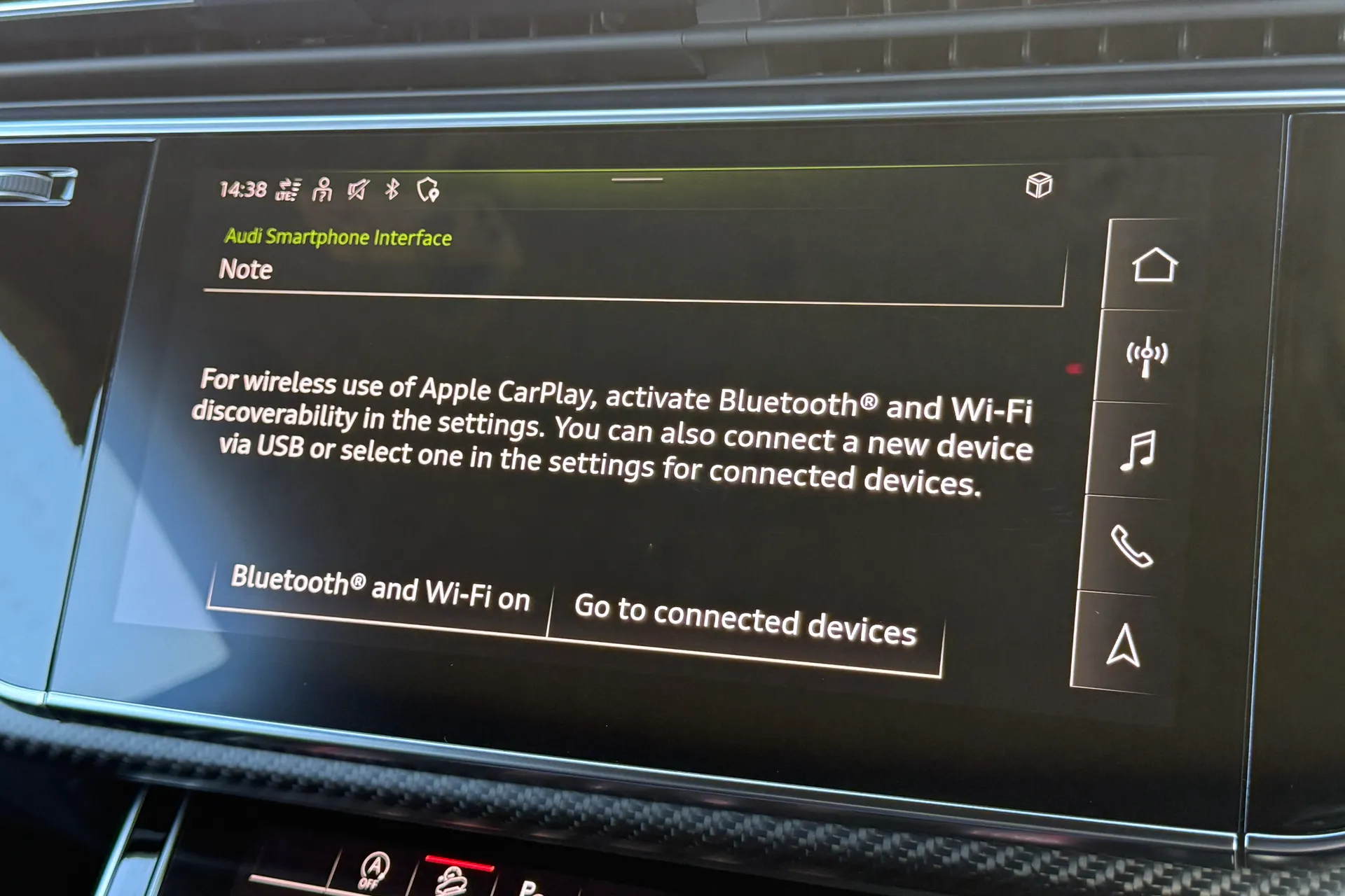 Audi RS Q8 thumbnail image number 15