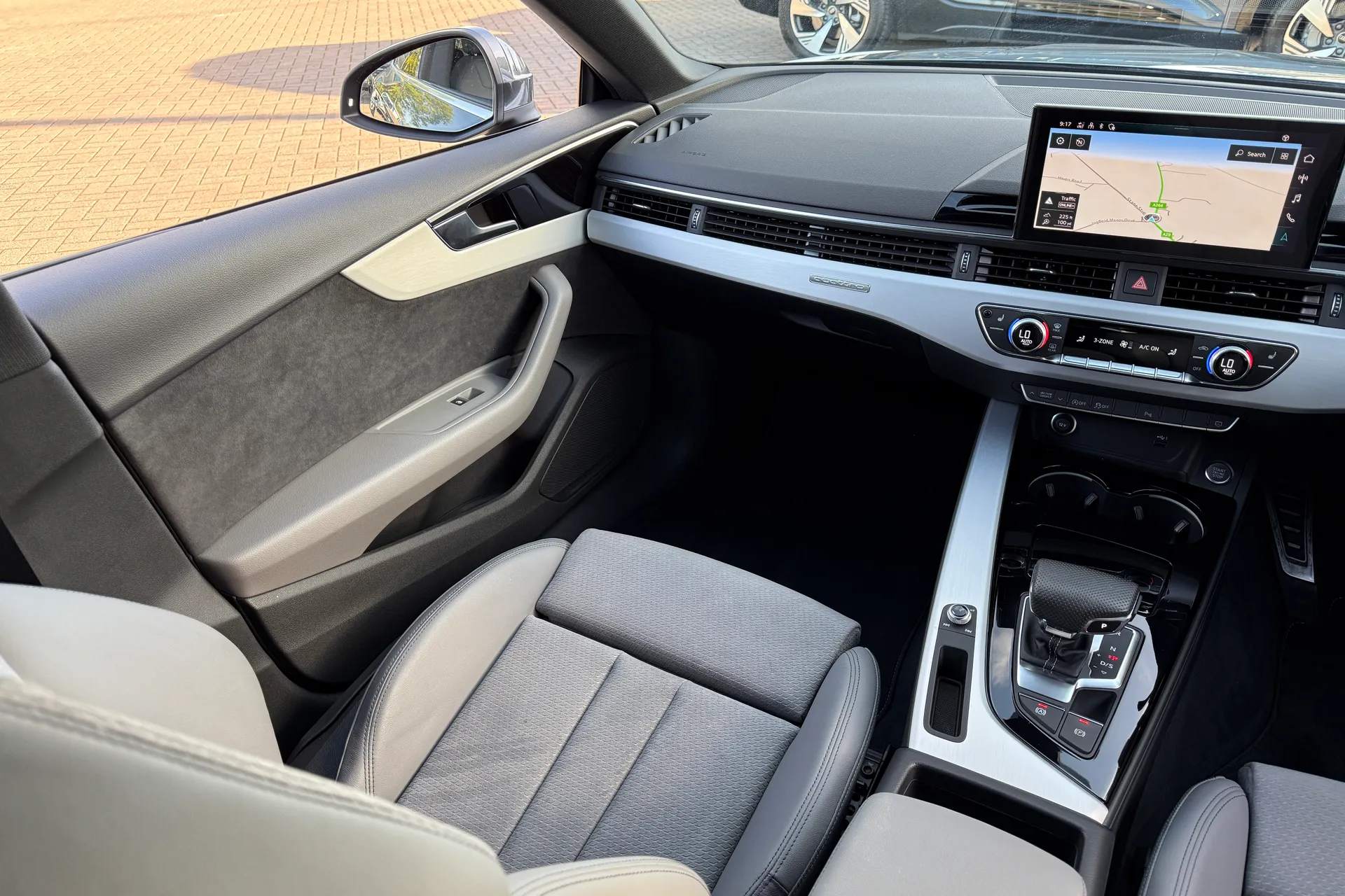 Audi A5 thumbnail image number 38