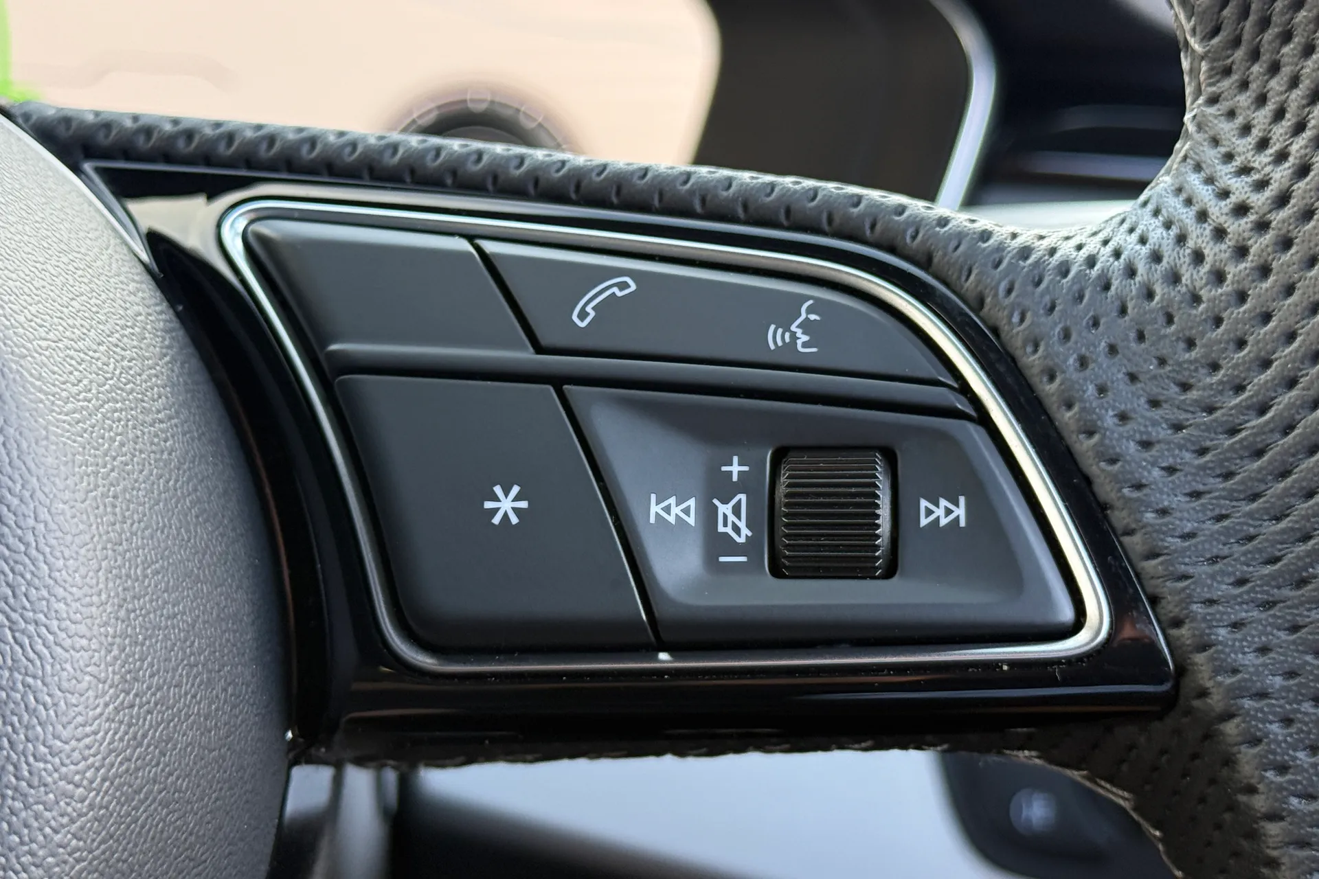 Audi A5 thumbnail image number 22