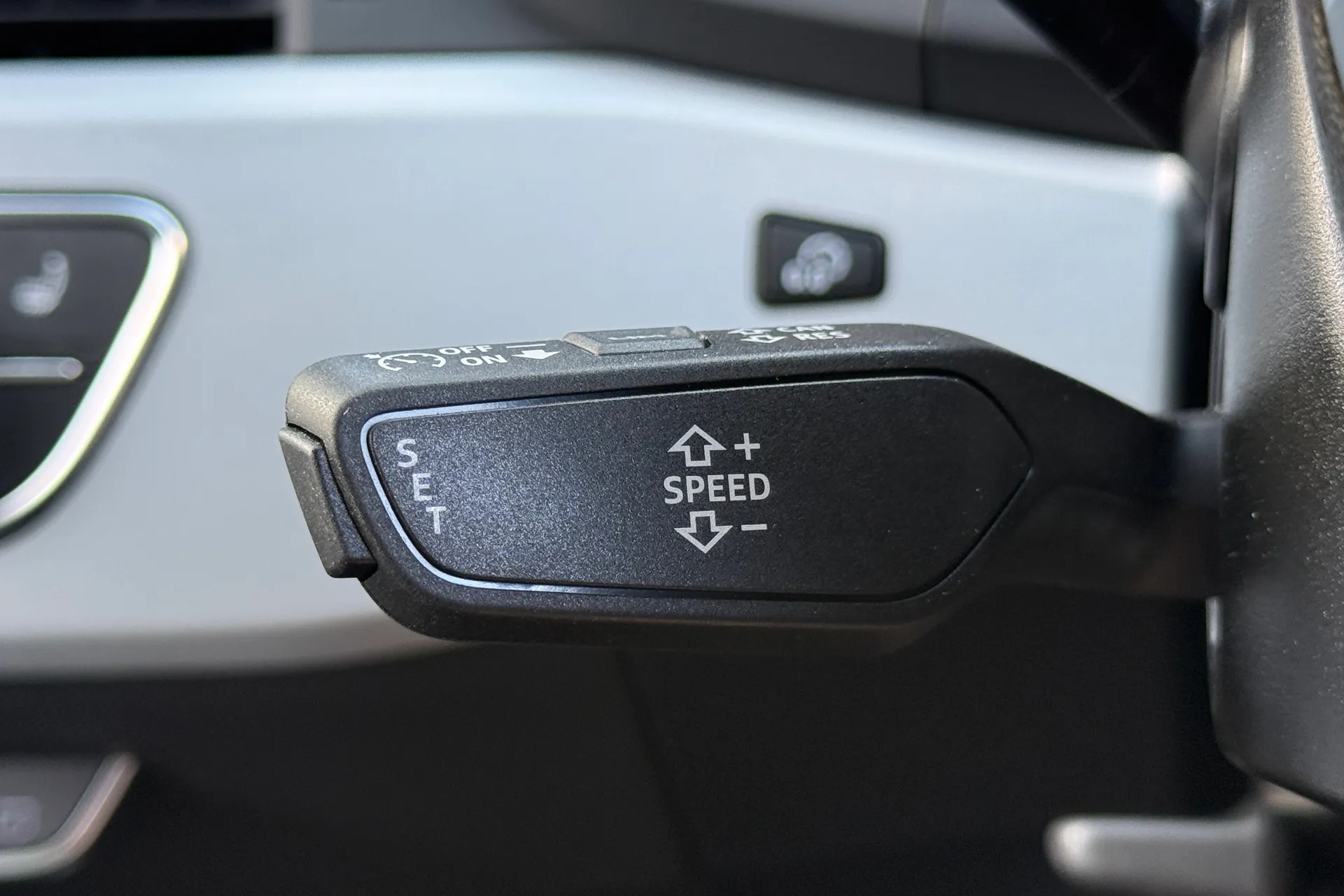 Audi A5 thumbnail image number 17