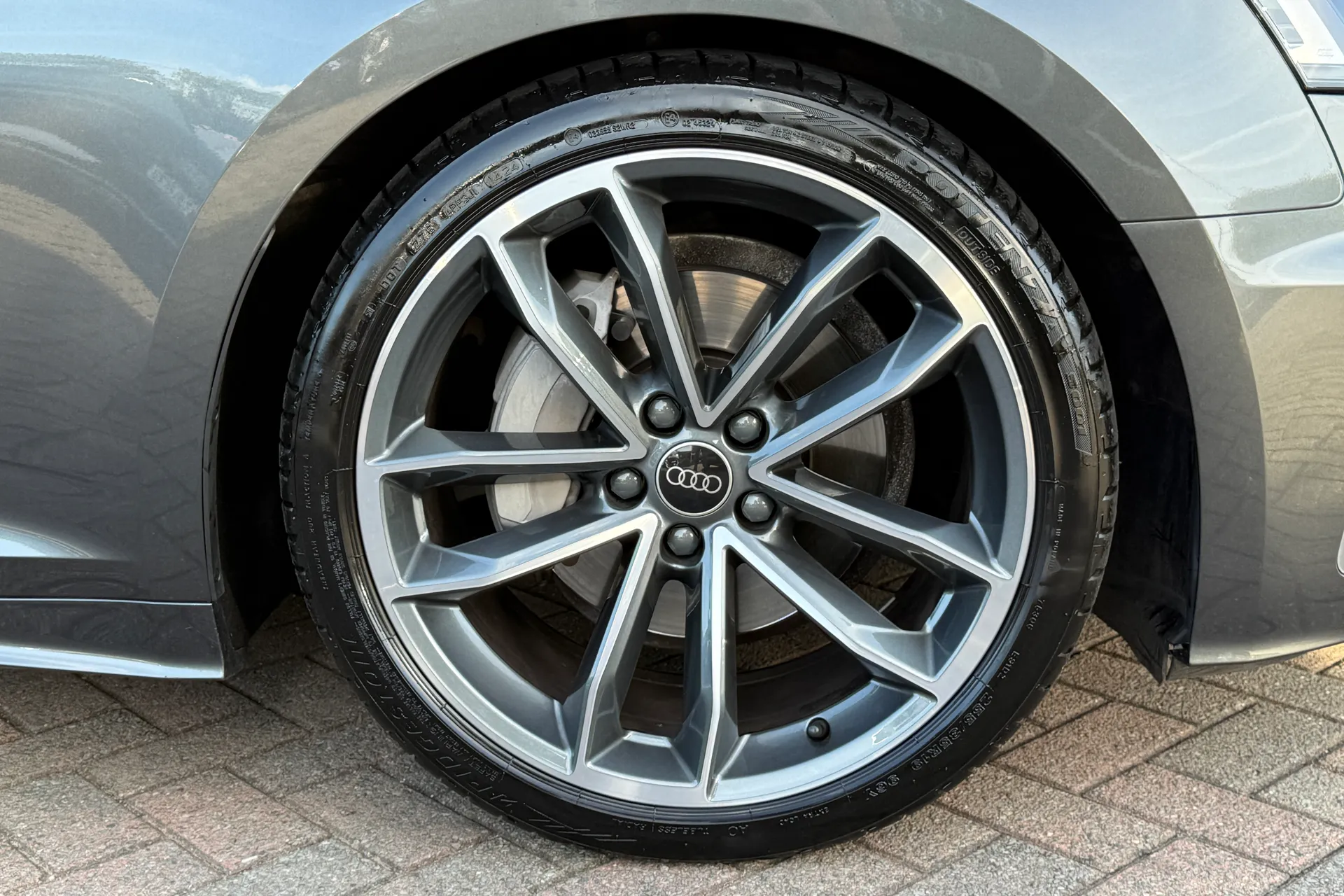 Audi A5 thumbnail image number 48