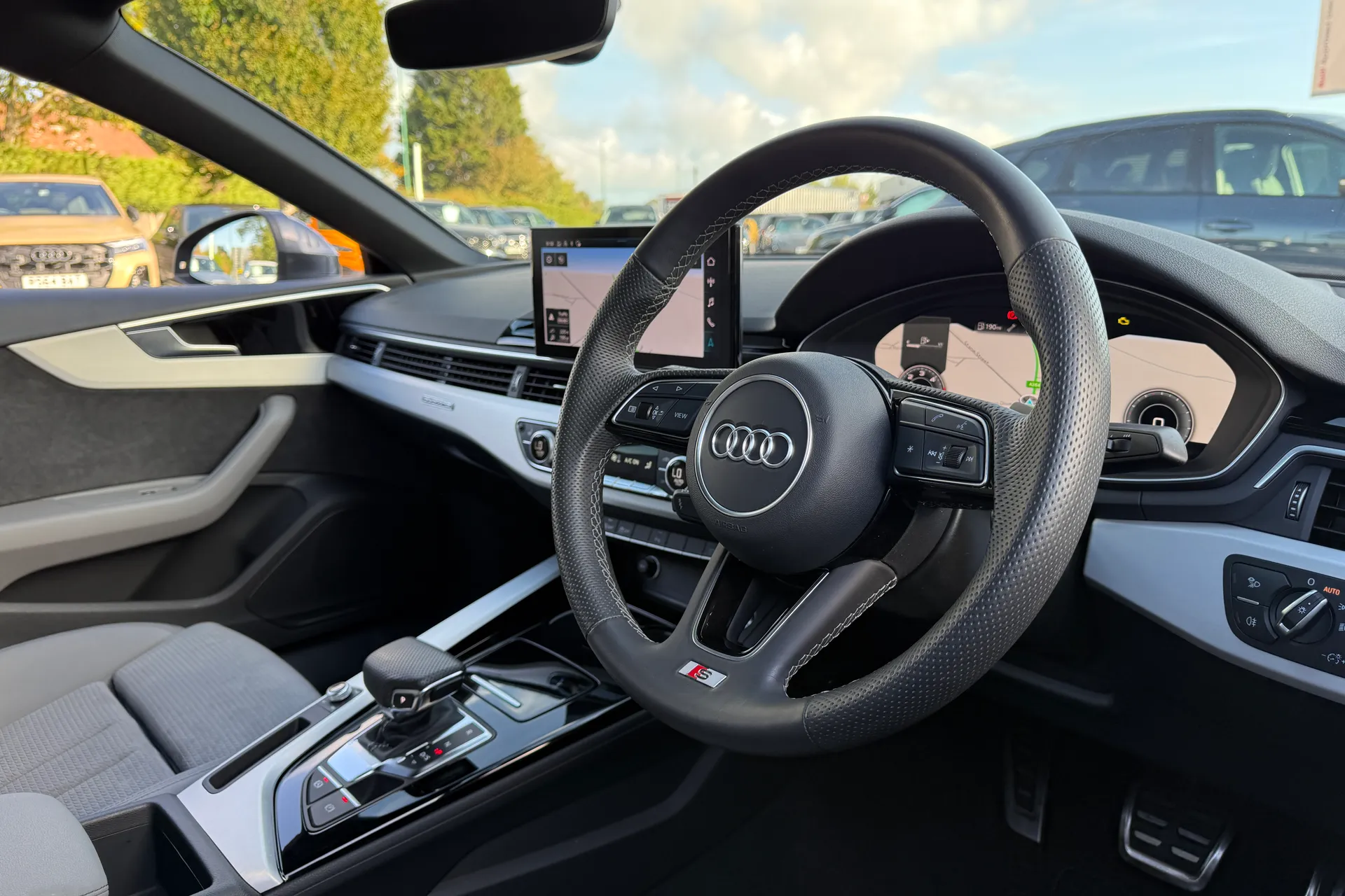 Audi A5 thumbnail image number 28