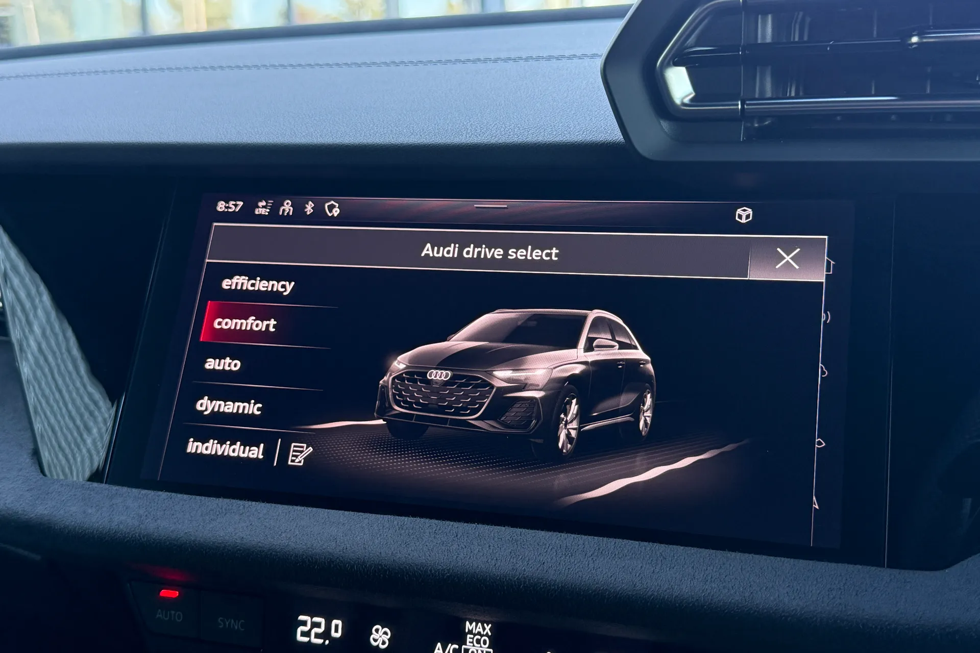 Audi A3 thumbnail image number 22