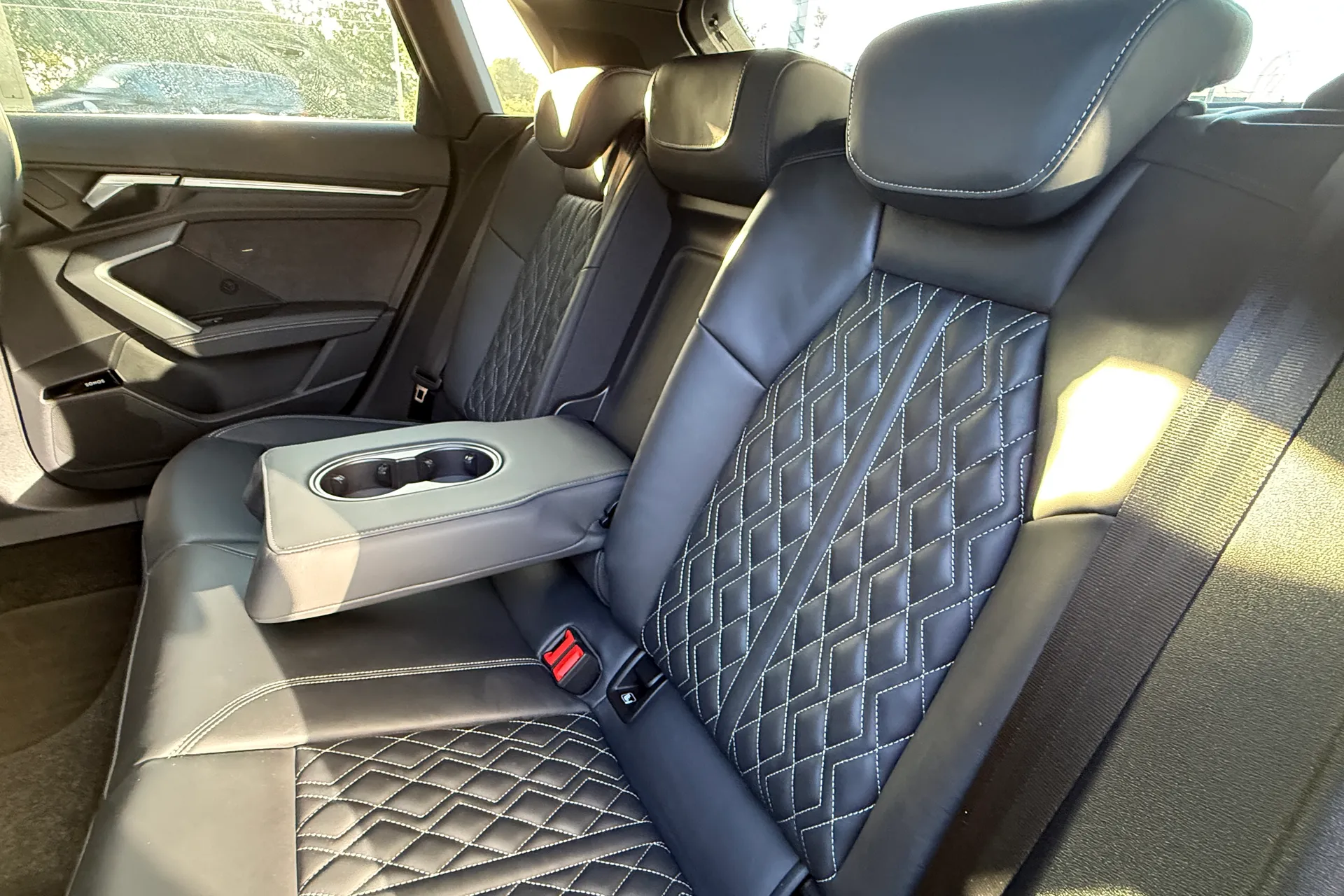 Audi A3 thumbnail image number 47