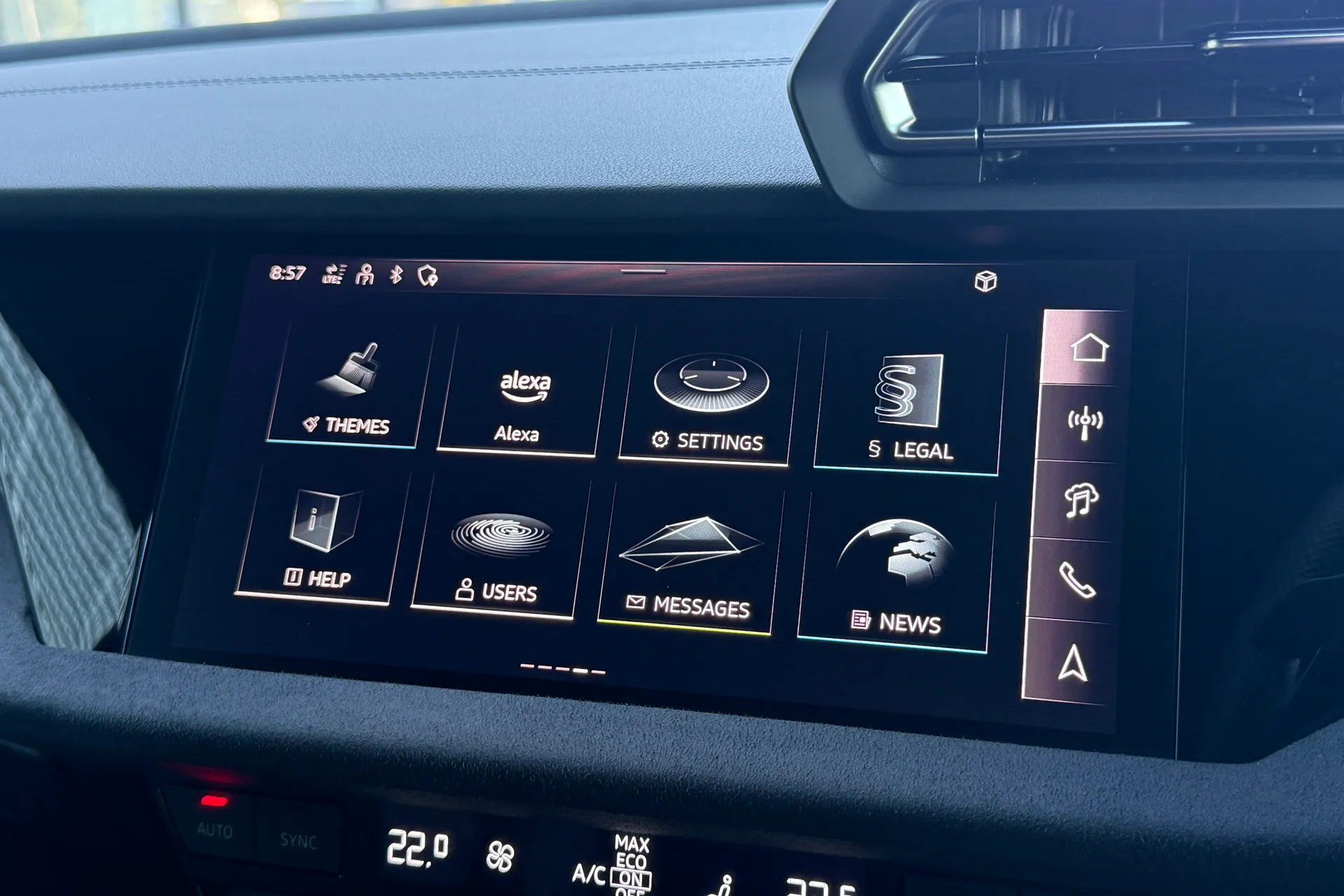 Audi A3 thumbnail image number 41