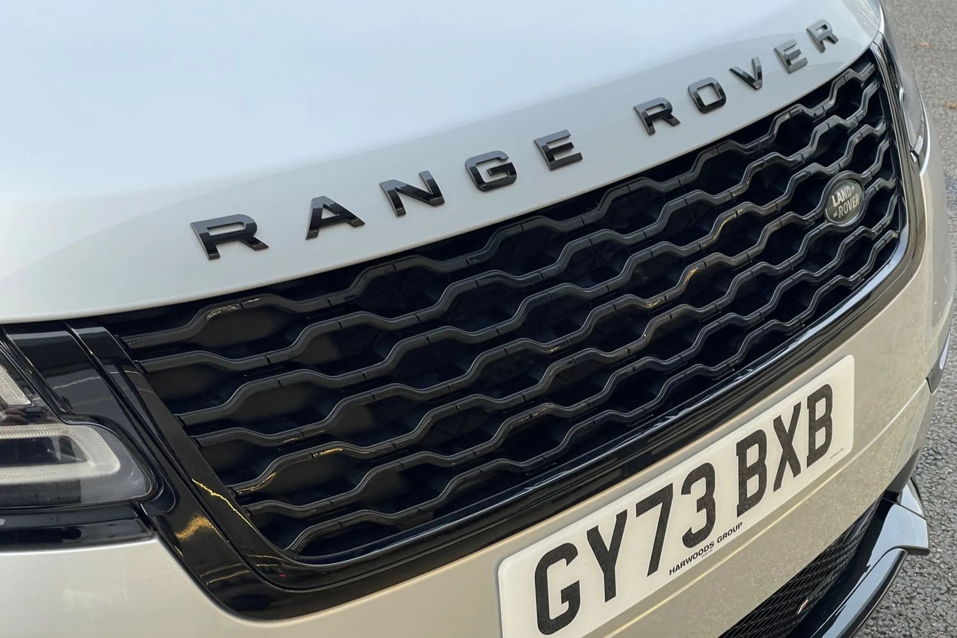 LAND ROVER RANGE ROVER VELAR thumbnail image number 60