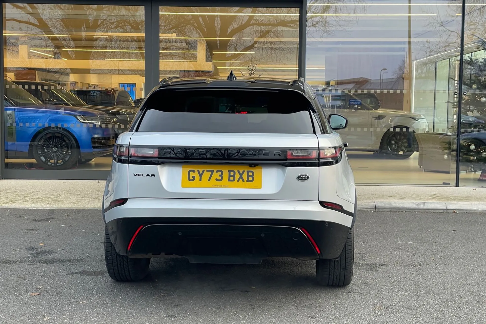 LAND ROVER RANGE ROVER VELAR thumbnail image number 8