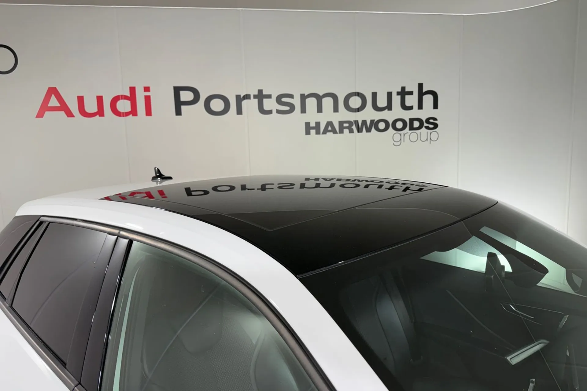 Audi Q2 thumbnail image number 15