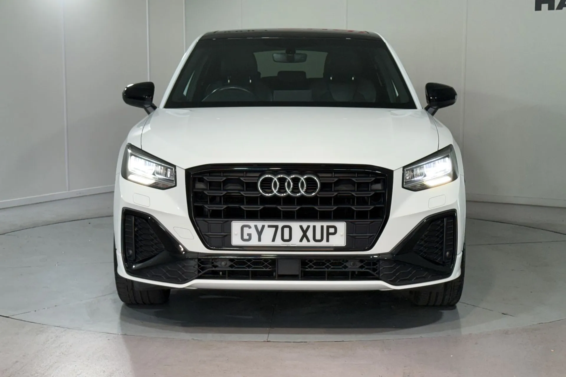 Audi Q2 thumbnail image number 8