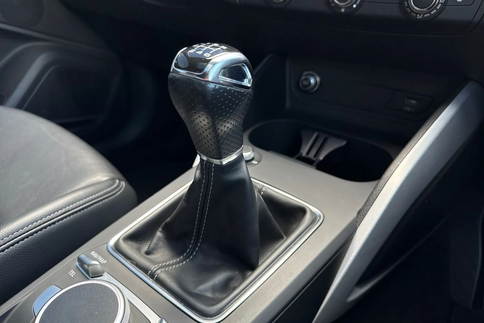 Audi Q2 thumbnail image number 47
