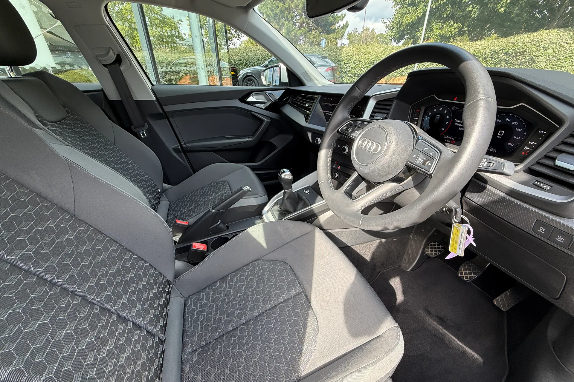 Audi A1 thumbnail image number 17