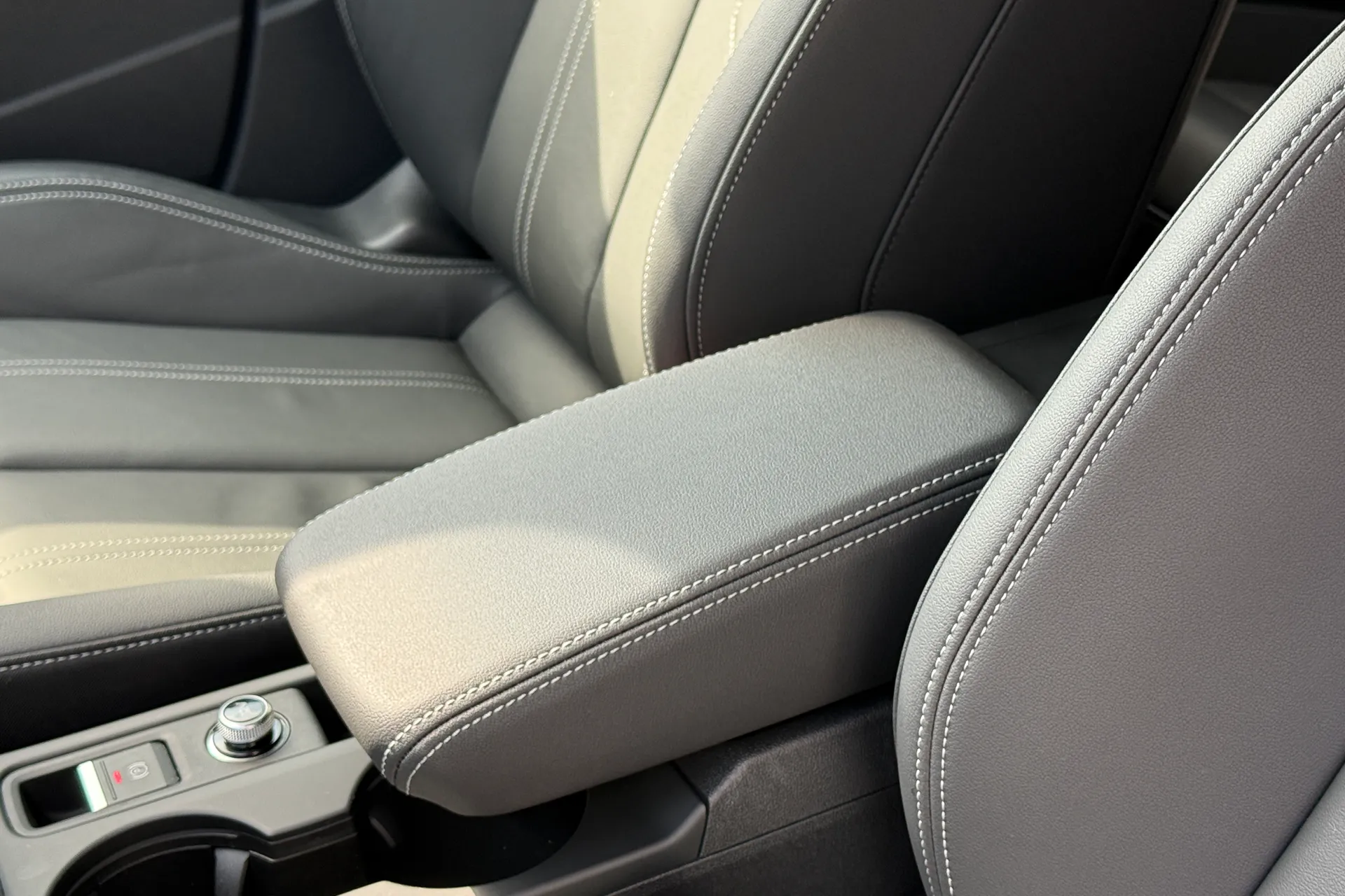 Audi A3 thumbnail image number 27