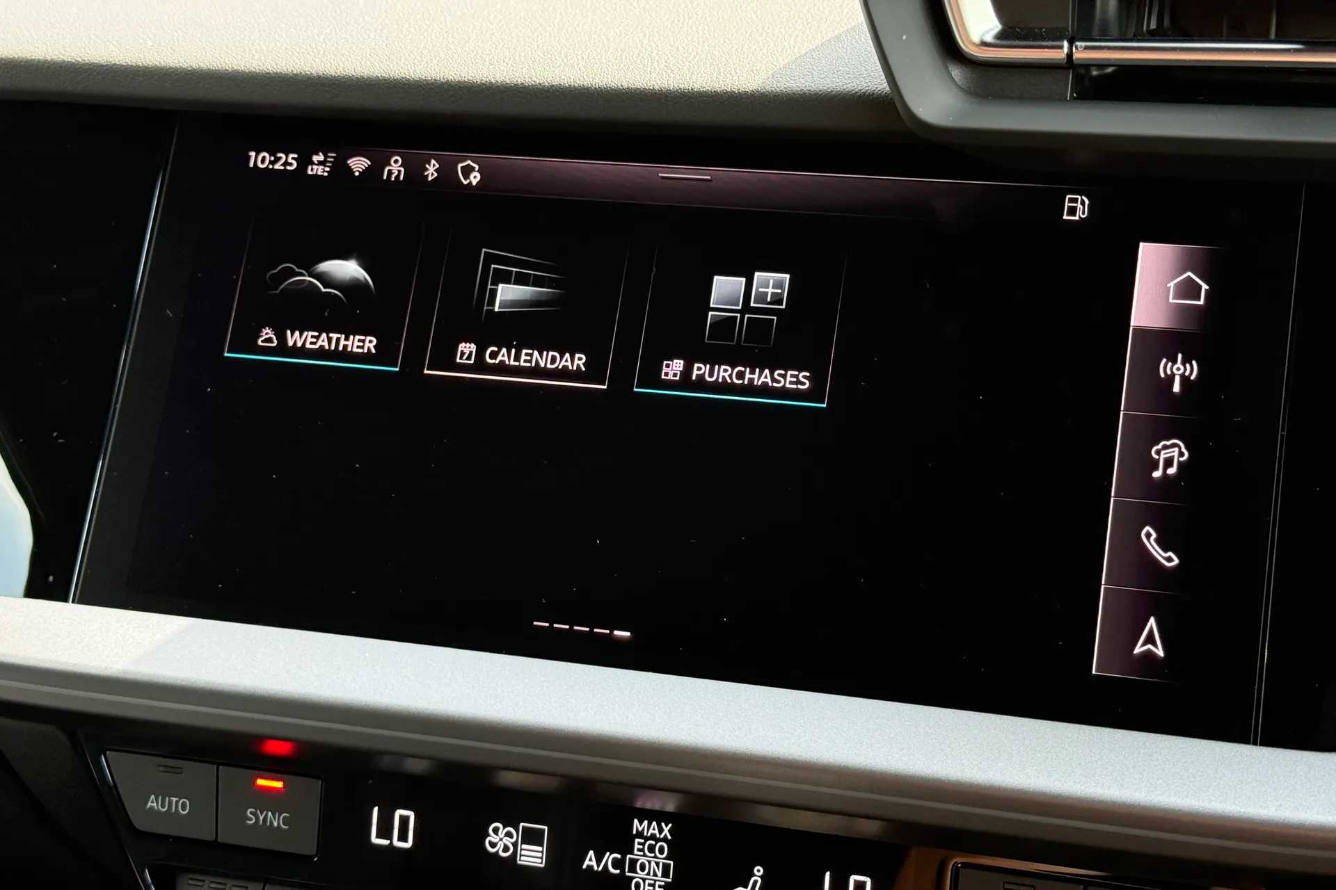 Audi A3 thumbnail image number 45