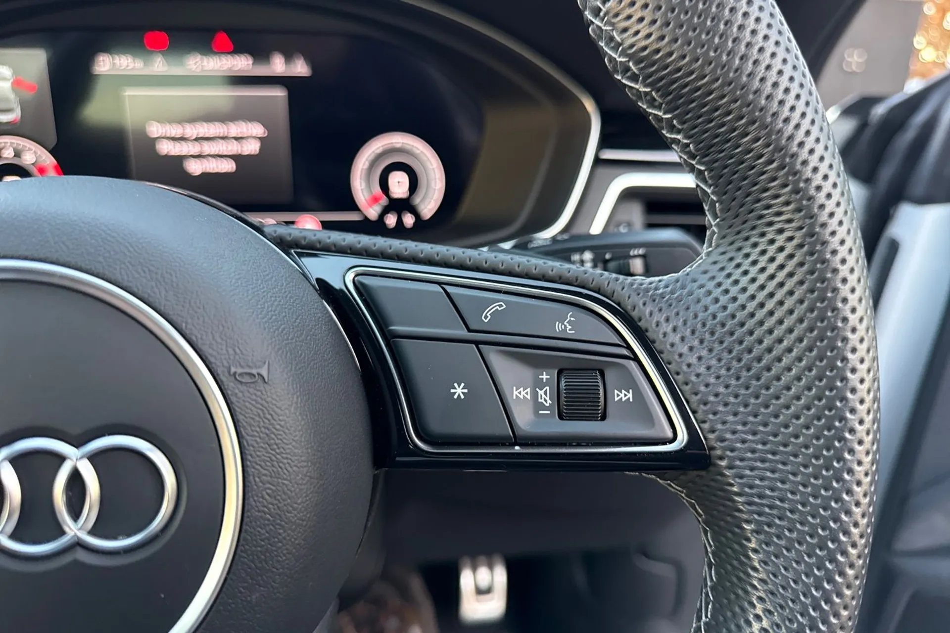 Audi A5 thumbnail image number 45