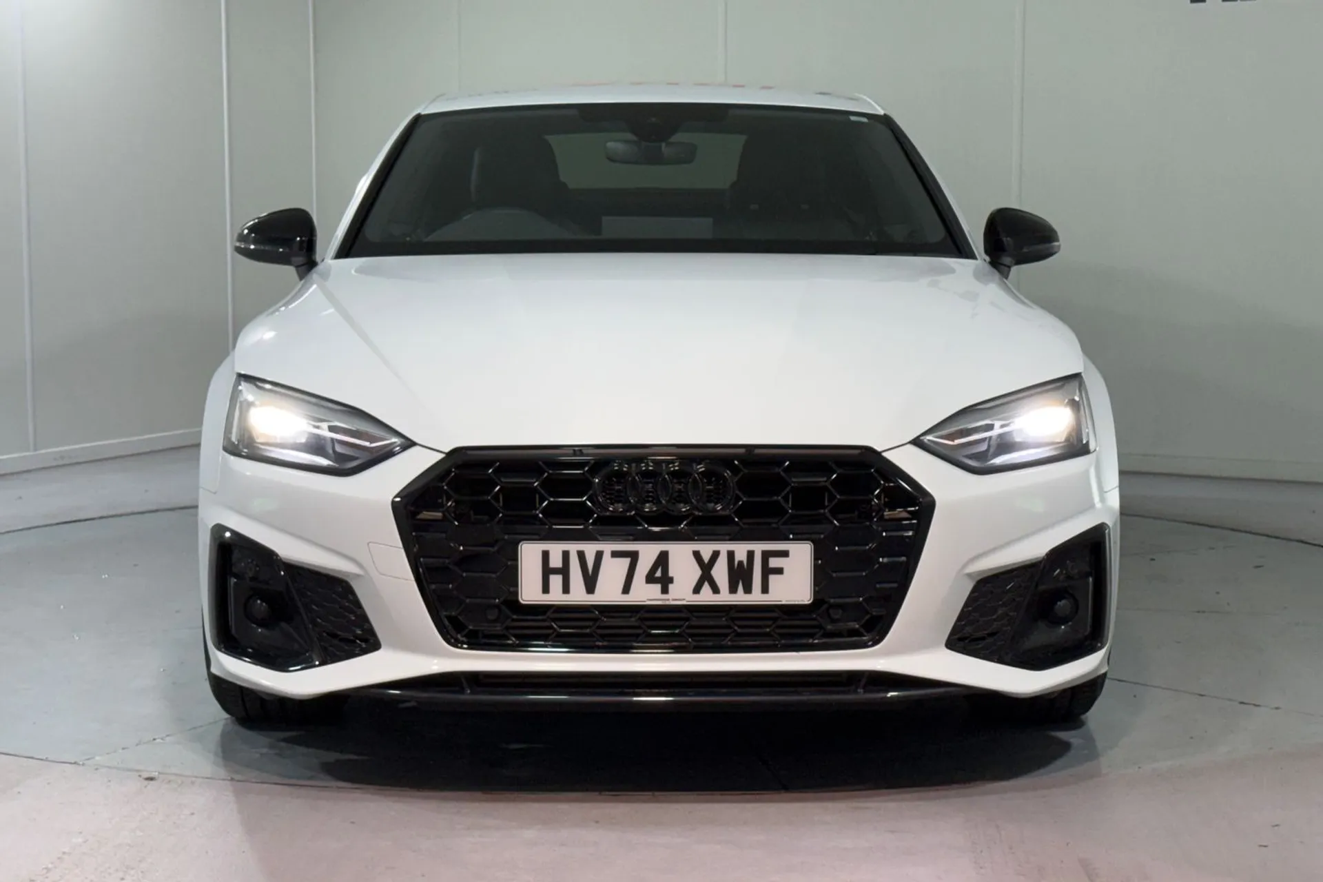 Audi A5 thumbnail image number 6