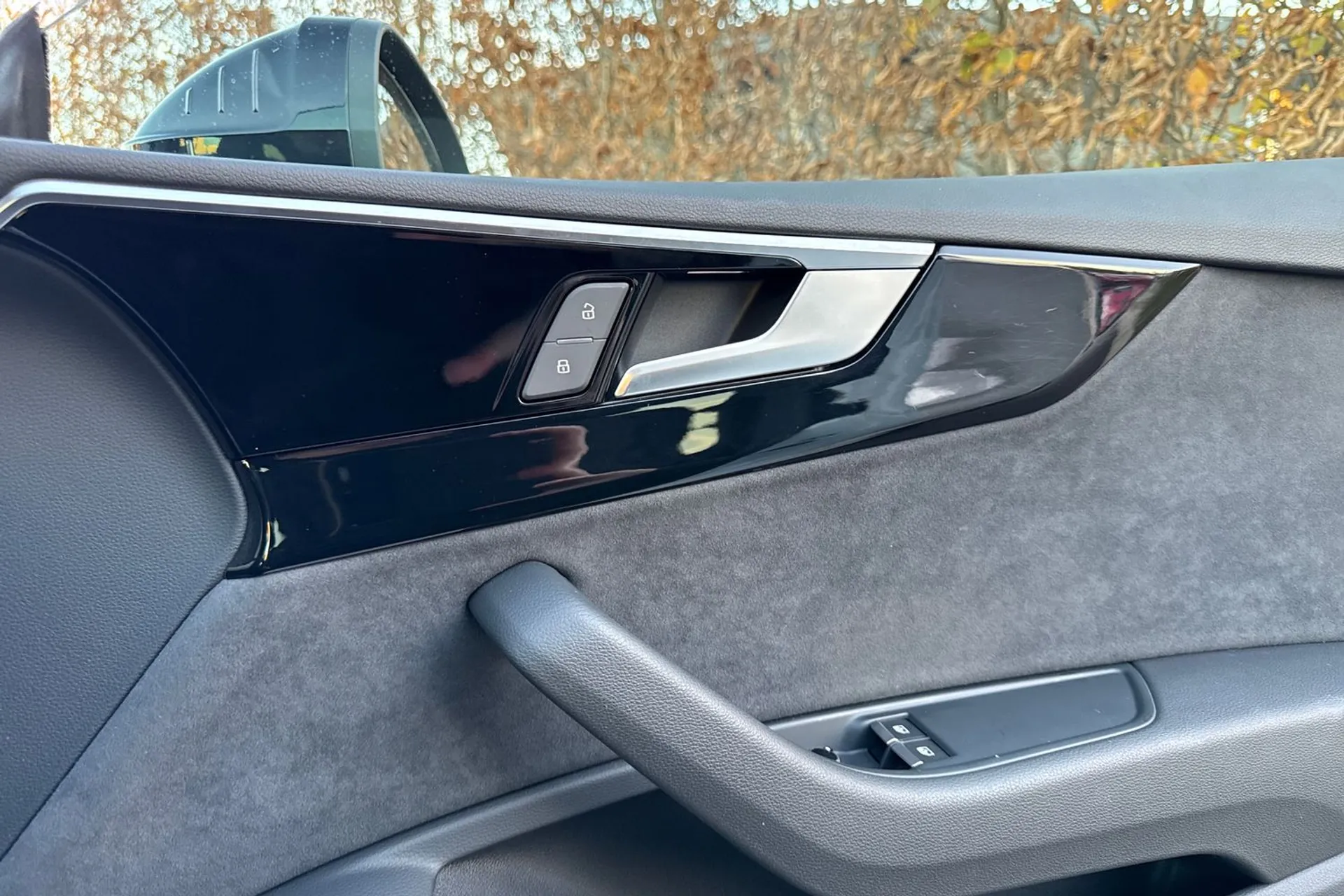 Audi A5 thumbnail image number 46