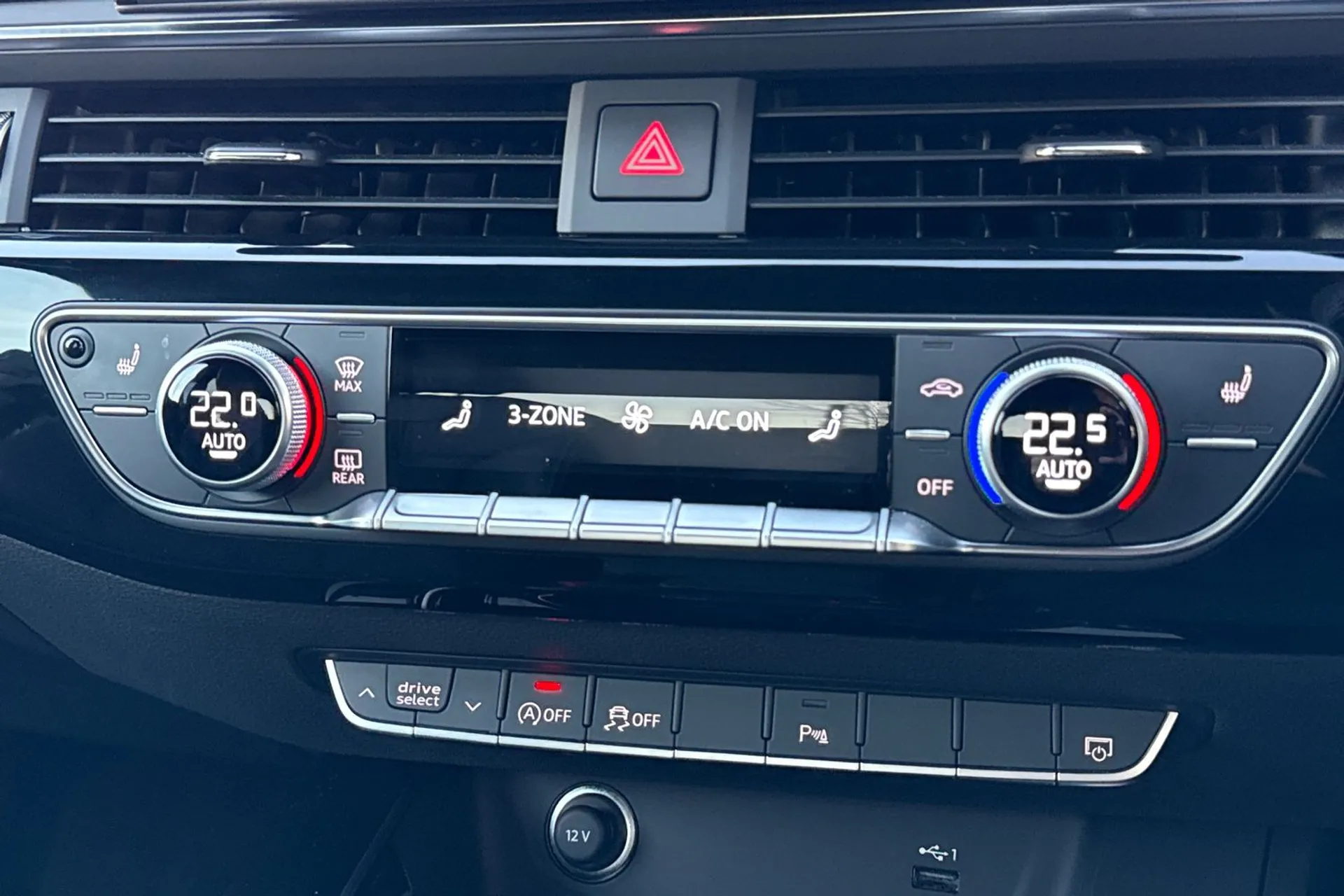 Audi A5 thumbnail image number 22