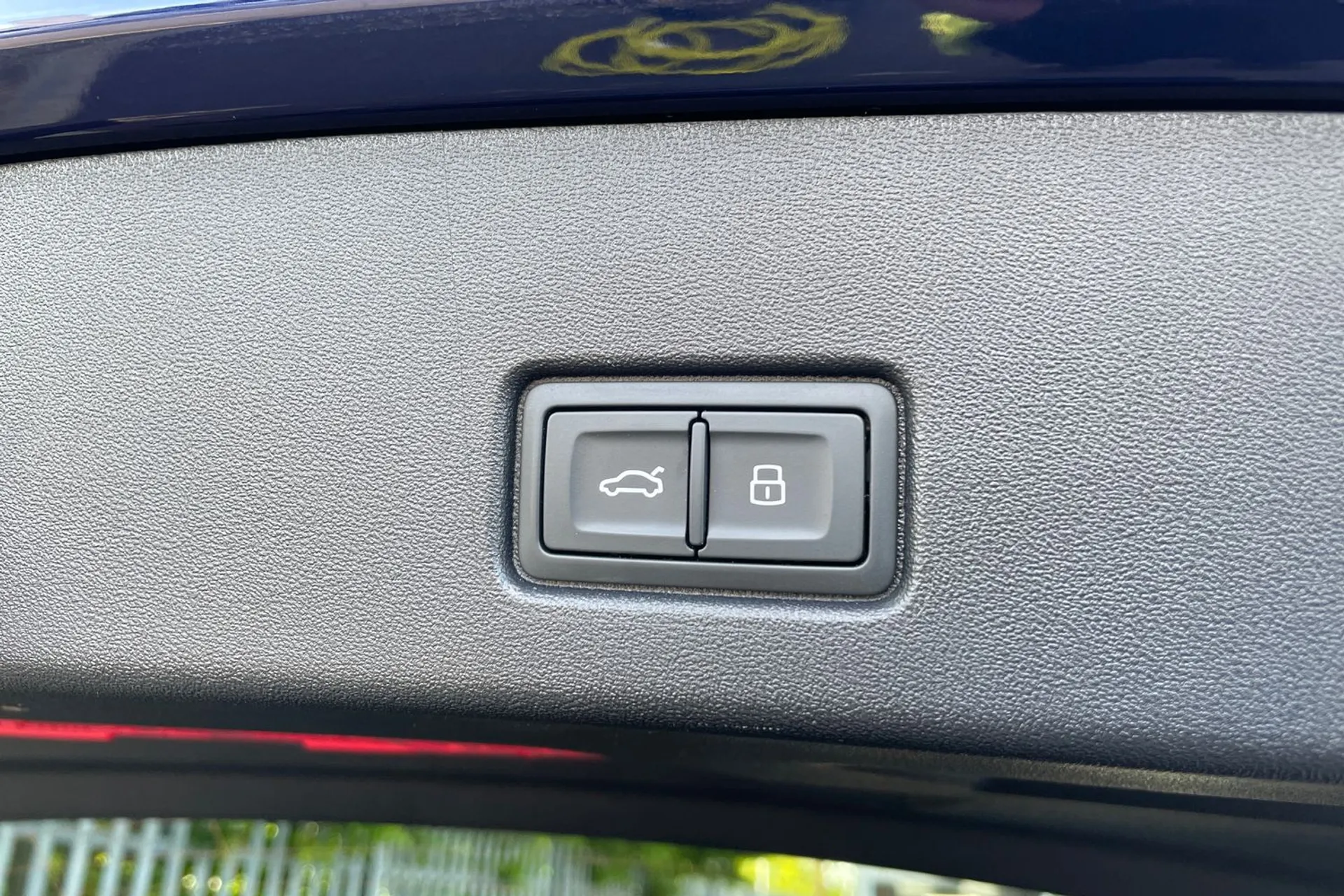 Audi Q4 thumbnail image number 20