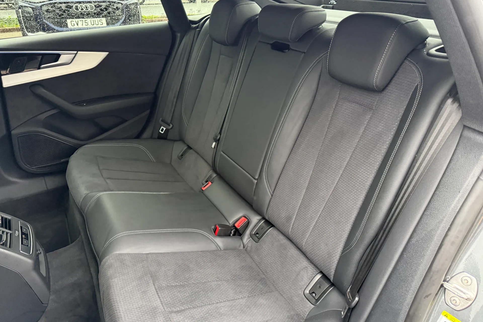Audi A5 thumbnail image number 45
