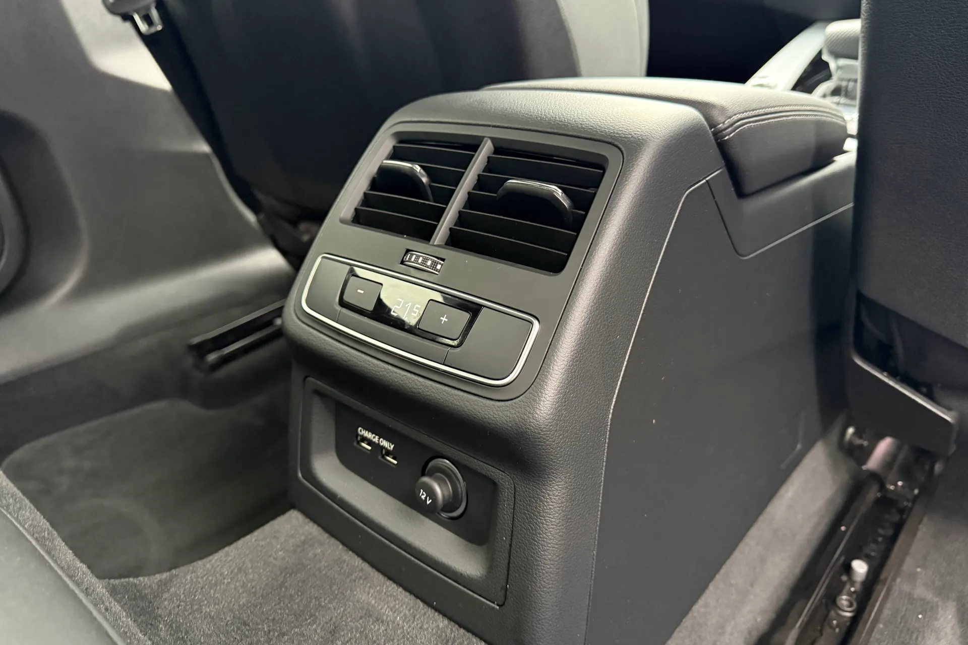 Audi A5 thumbnail image number 50
