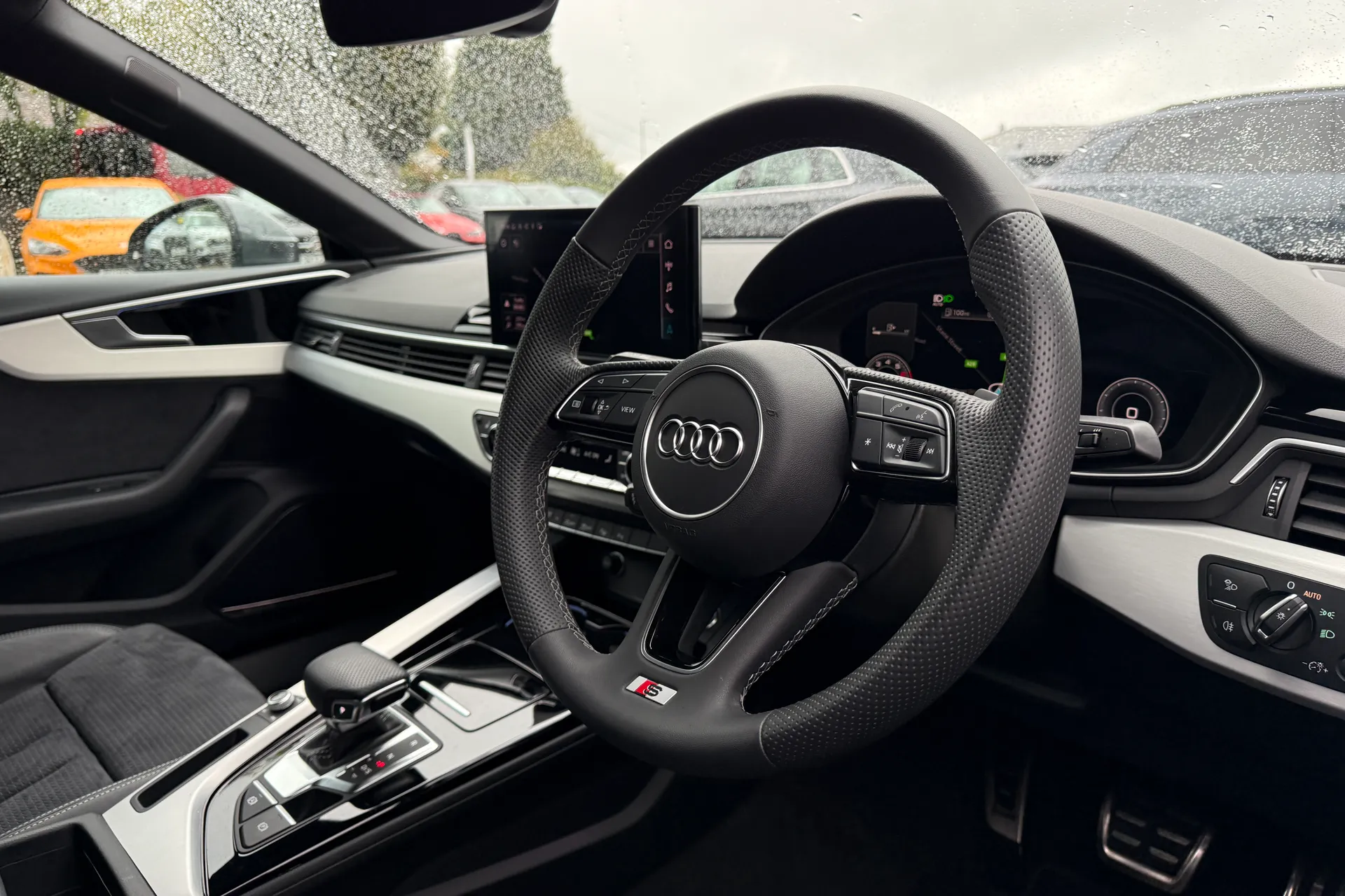 Audi A5 thumbnail image number 31