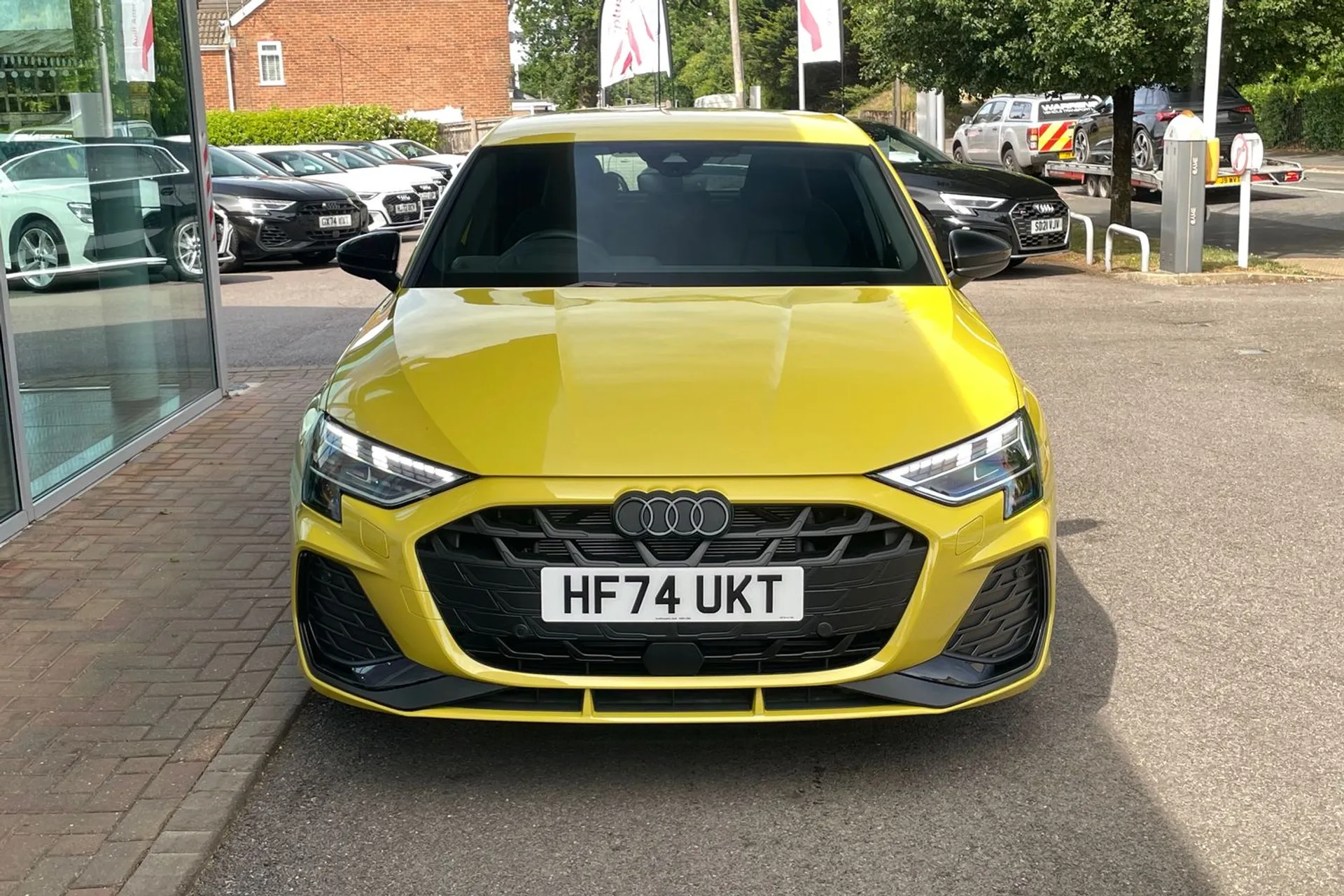 Audi A3 thumbnail image number 10
