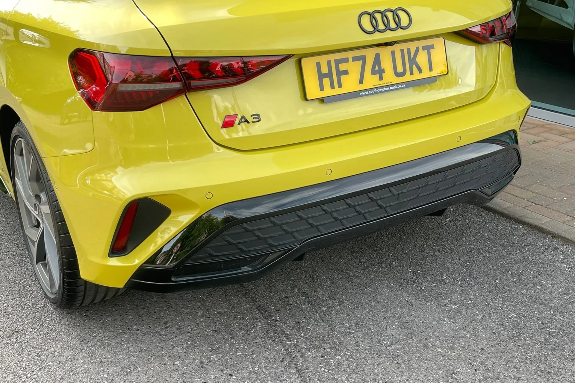 Audi A3 thumbnail image number 16