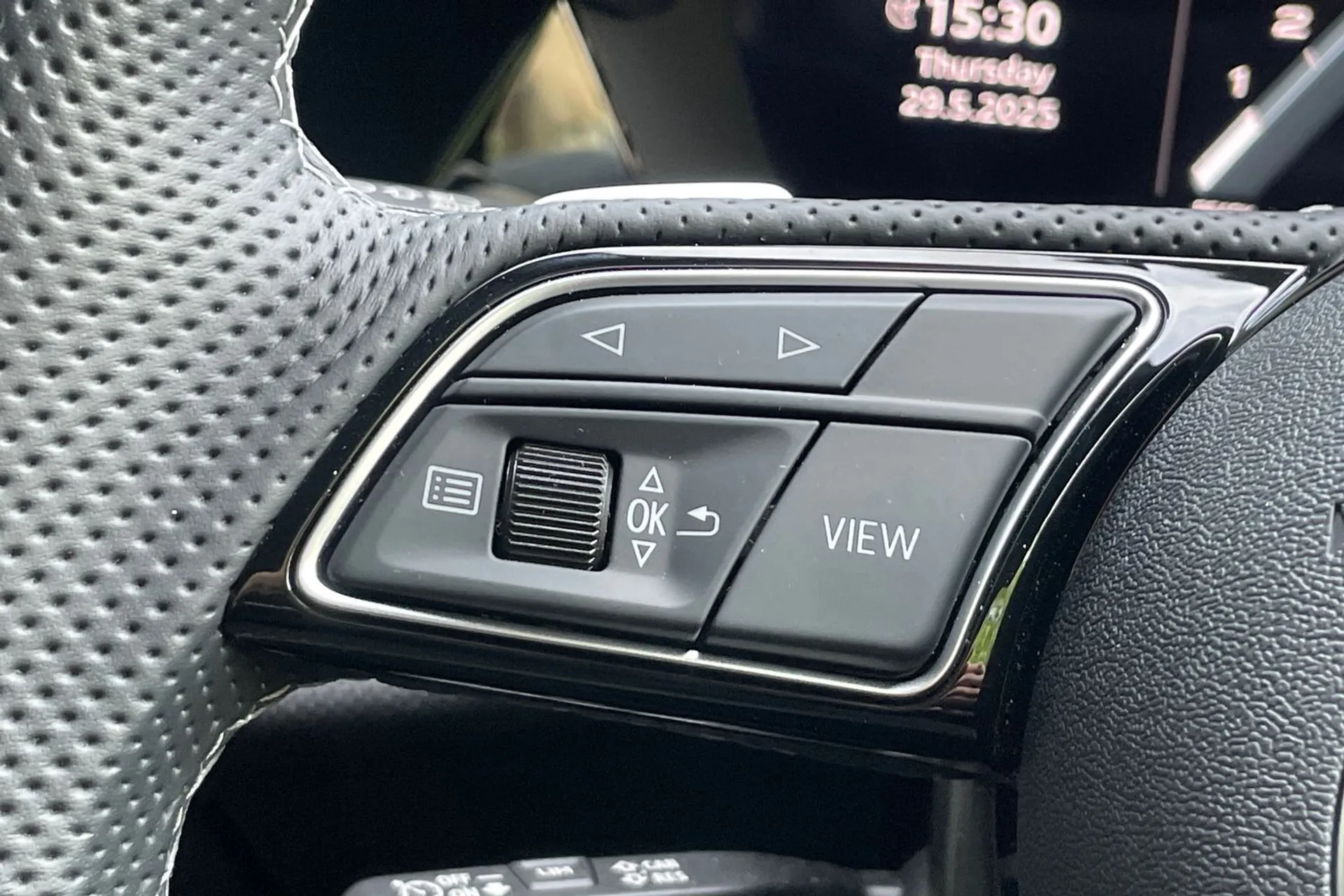 Audi A3 thumbnail image number 35