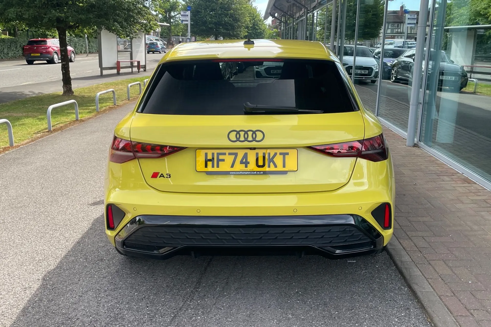 Audi A3 thumbnail image number 6