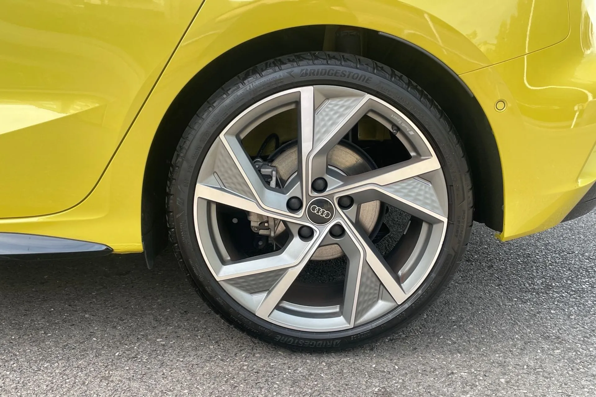 Audi A3 thumbnail image number 11