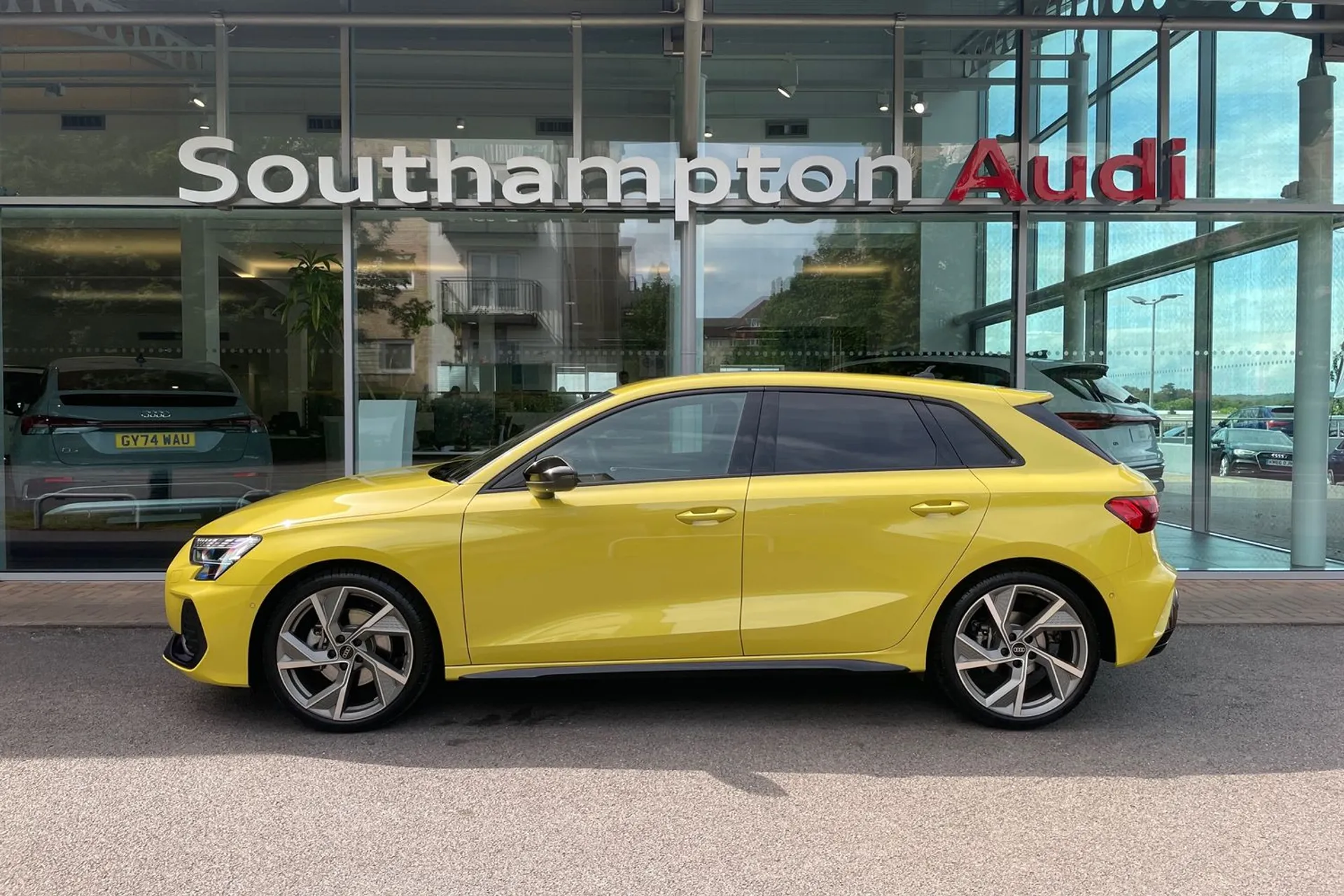 Audi A3 thumbnail image number 8