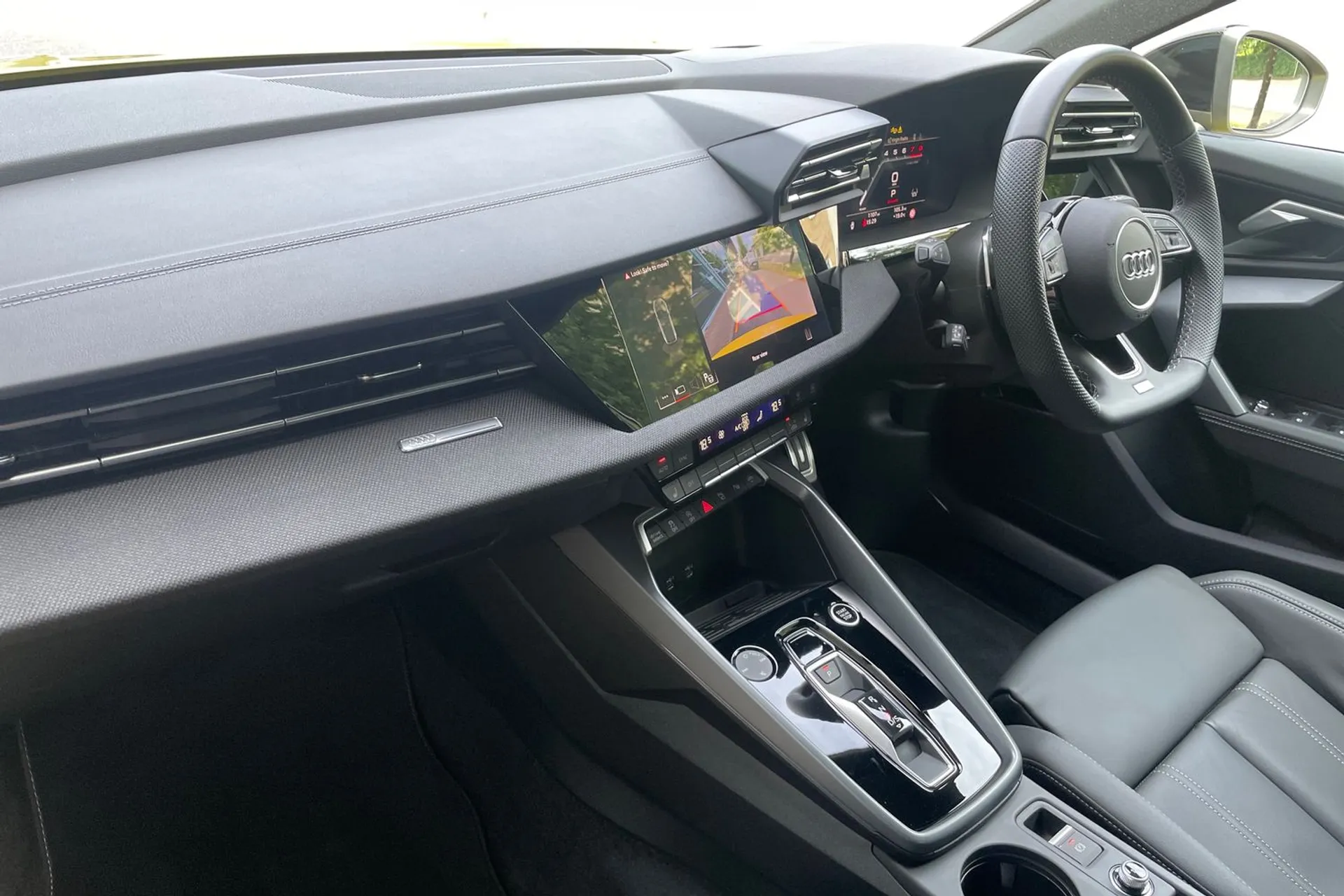 Audi A3 thumbnail image number 26