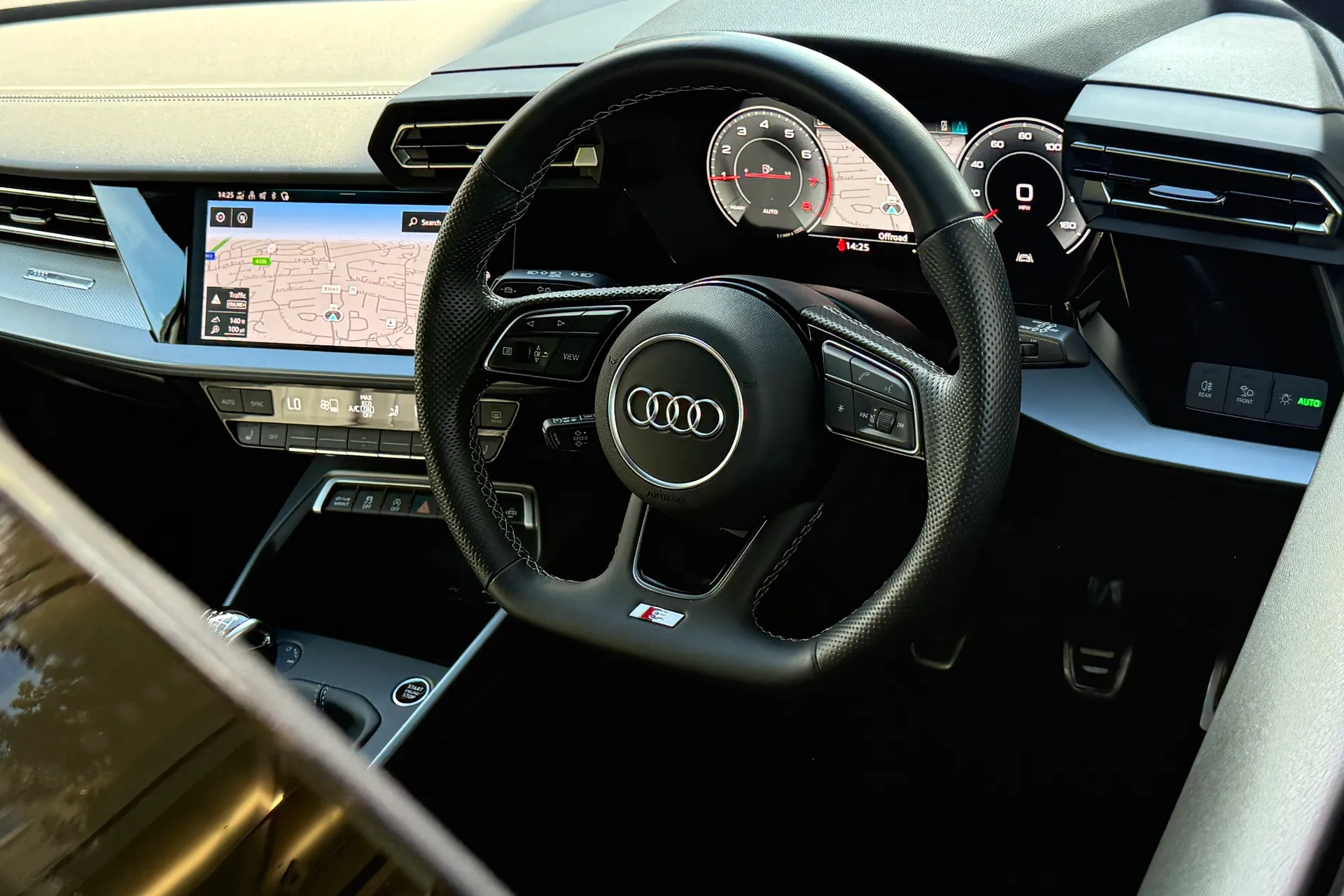 Audi A3 thumbnail image number 31