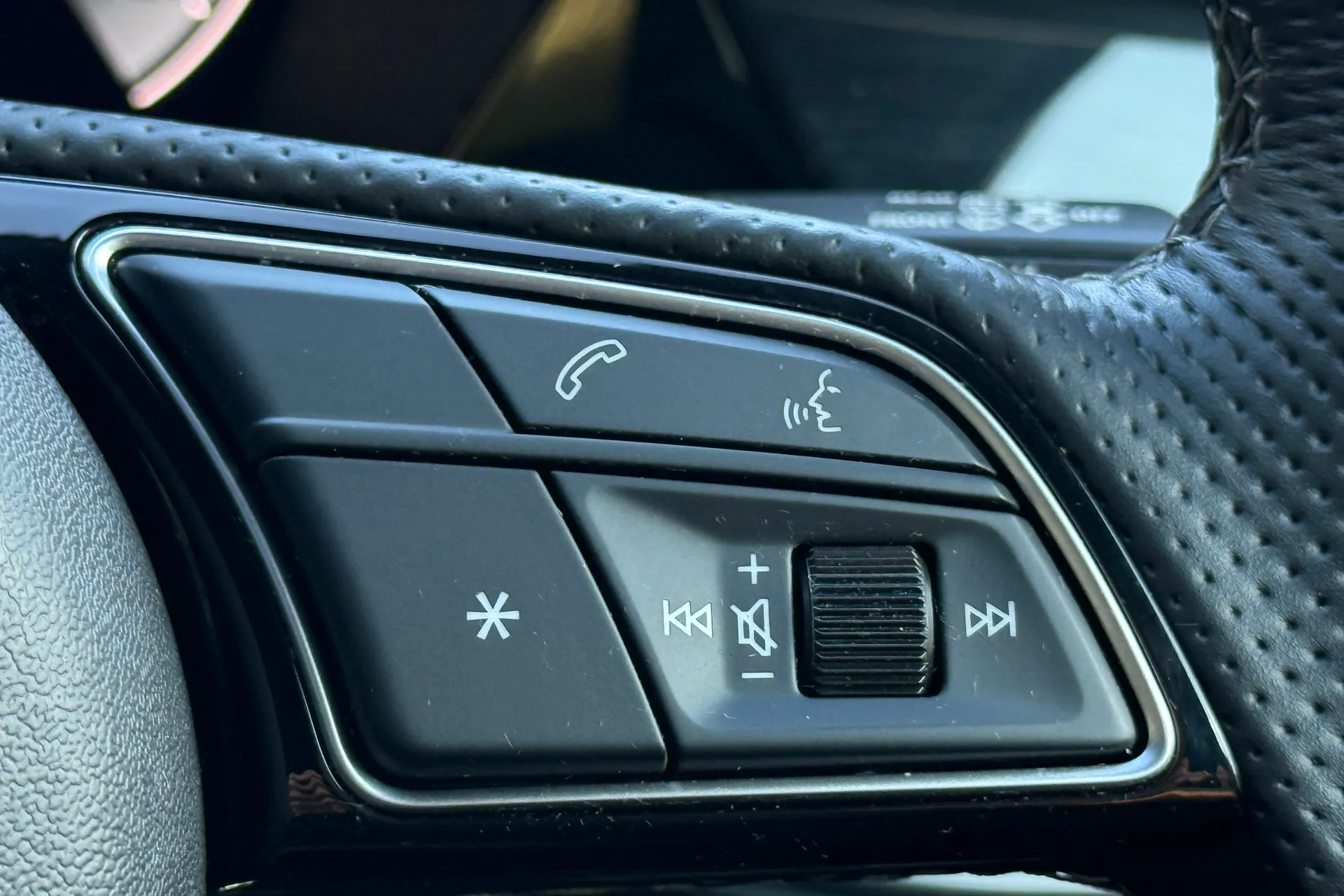 Audi A3 thumbnail image number 10