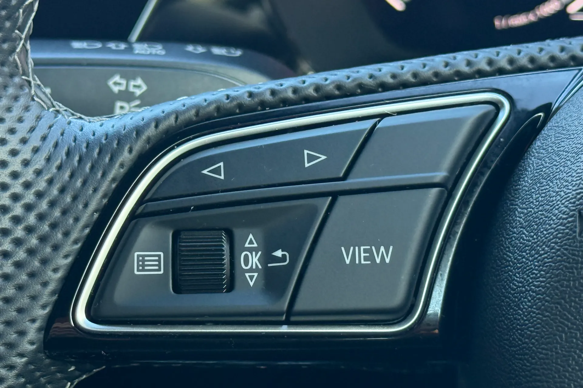 Audi A3 thumbnail image number 11