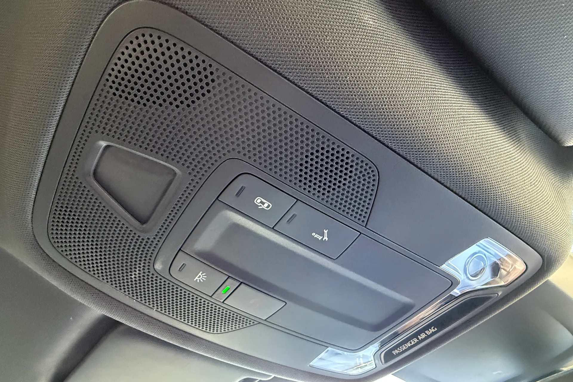 Audi A3 thumbnail image number 28