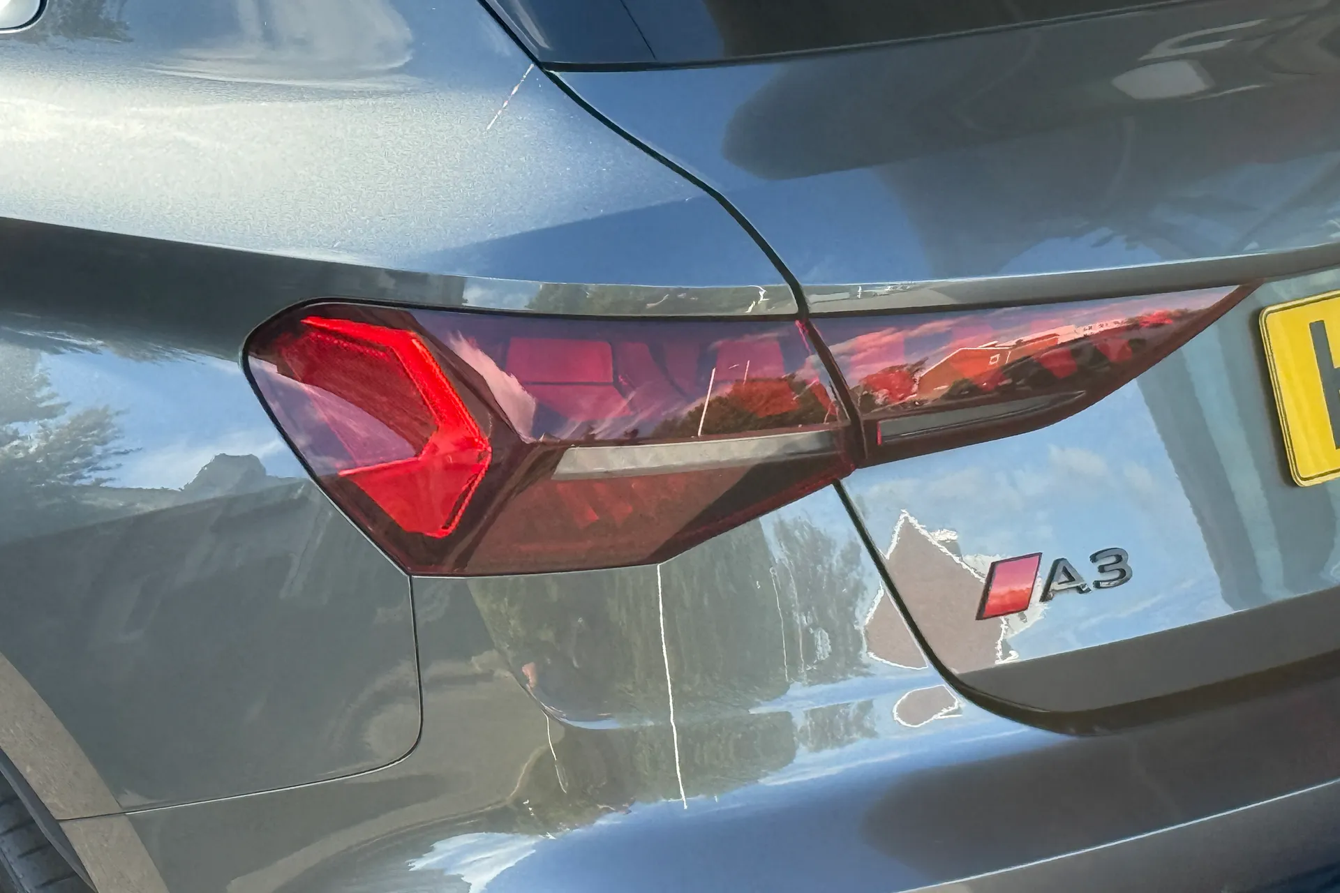 Audi A3 thumbnail image number 45