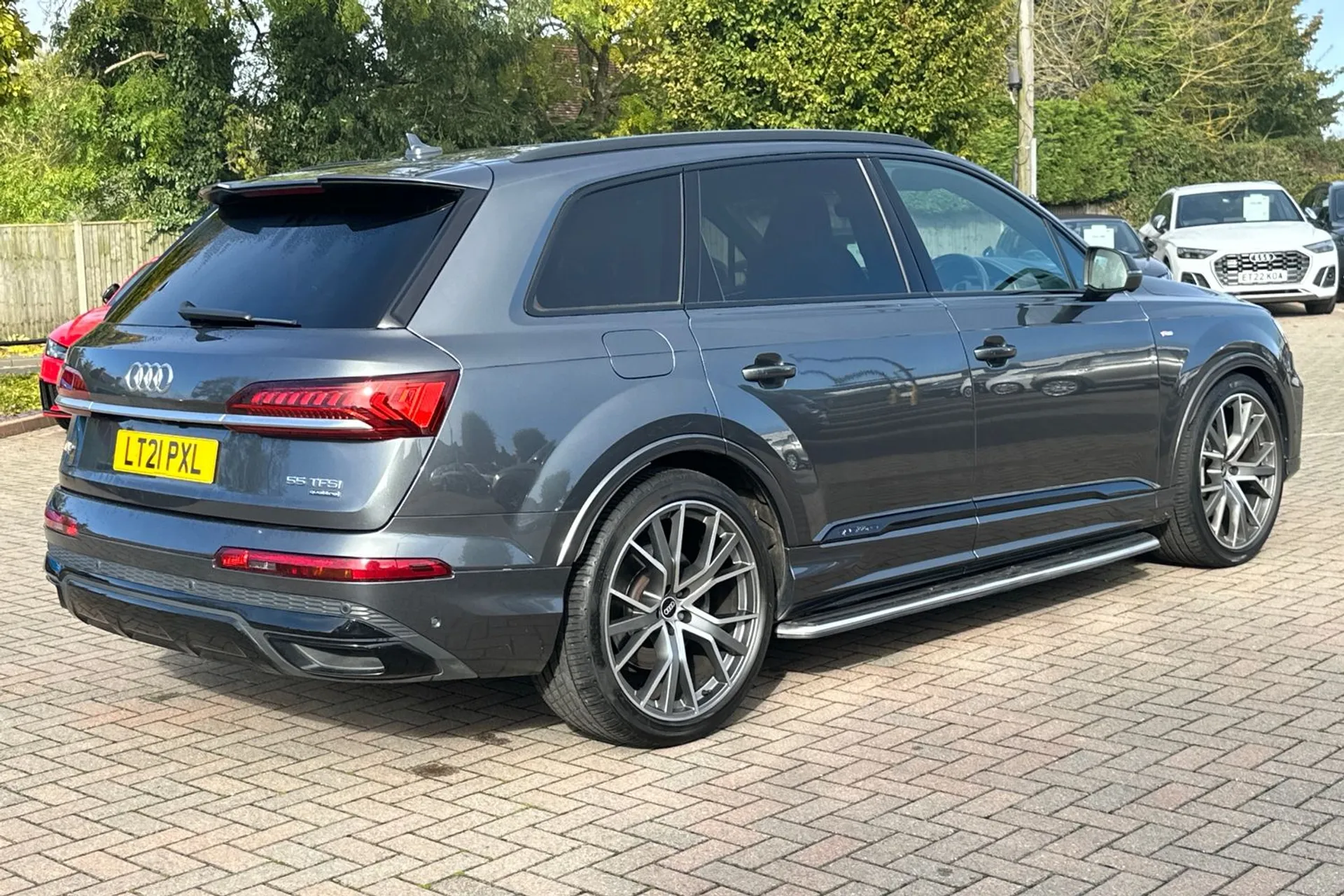 Audi Q7 thumbnail image number 5