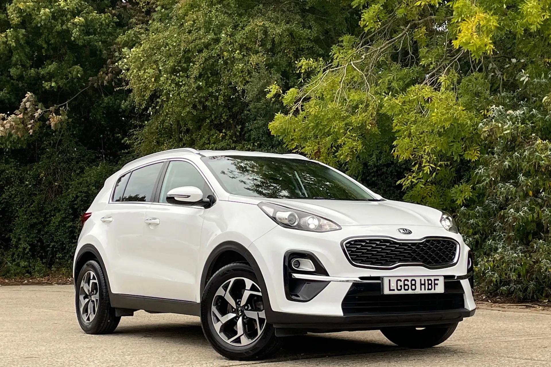 KIA SPORTAGE focused image