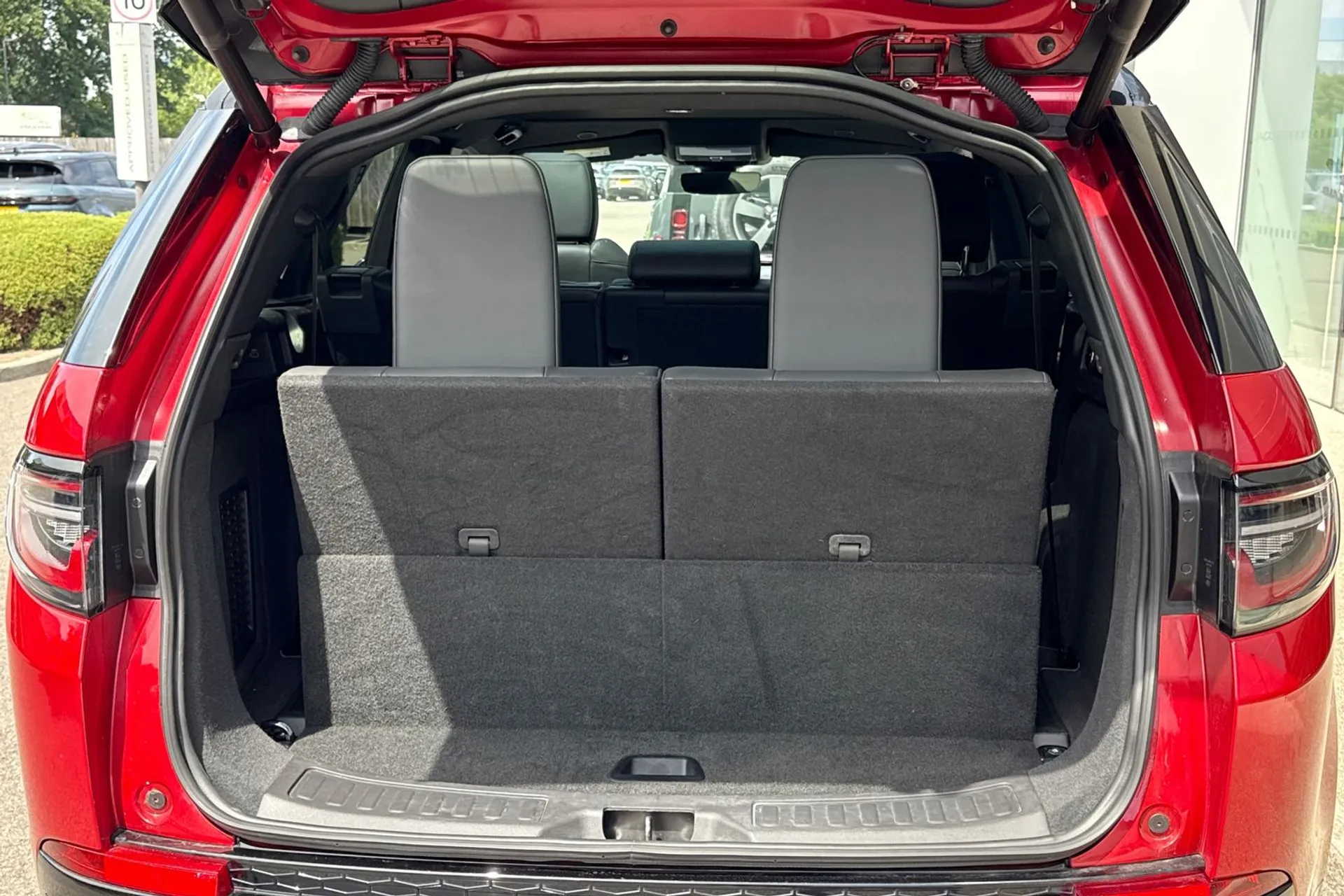 LAND ROVER DISCOVERY SPORT thumbnail image number 28