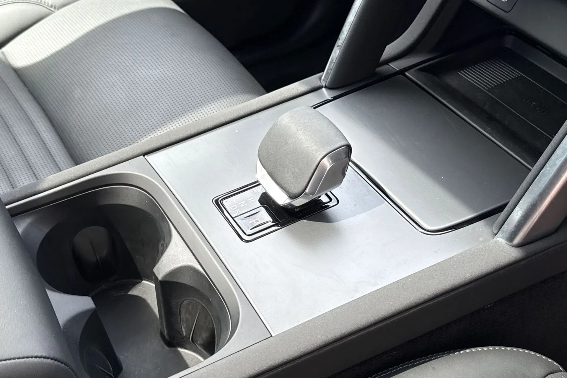 LAND ROVER DISCOVERY SPORT thumbnail image number 22