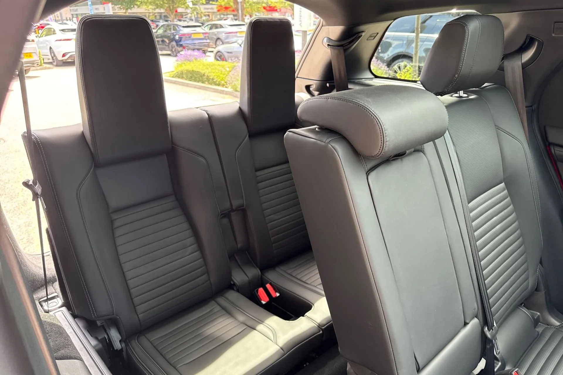 LAND ROVER DISCOVERY SPORT thumbnail image number 29