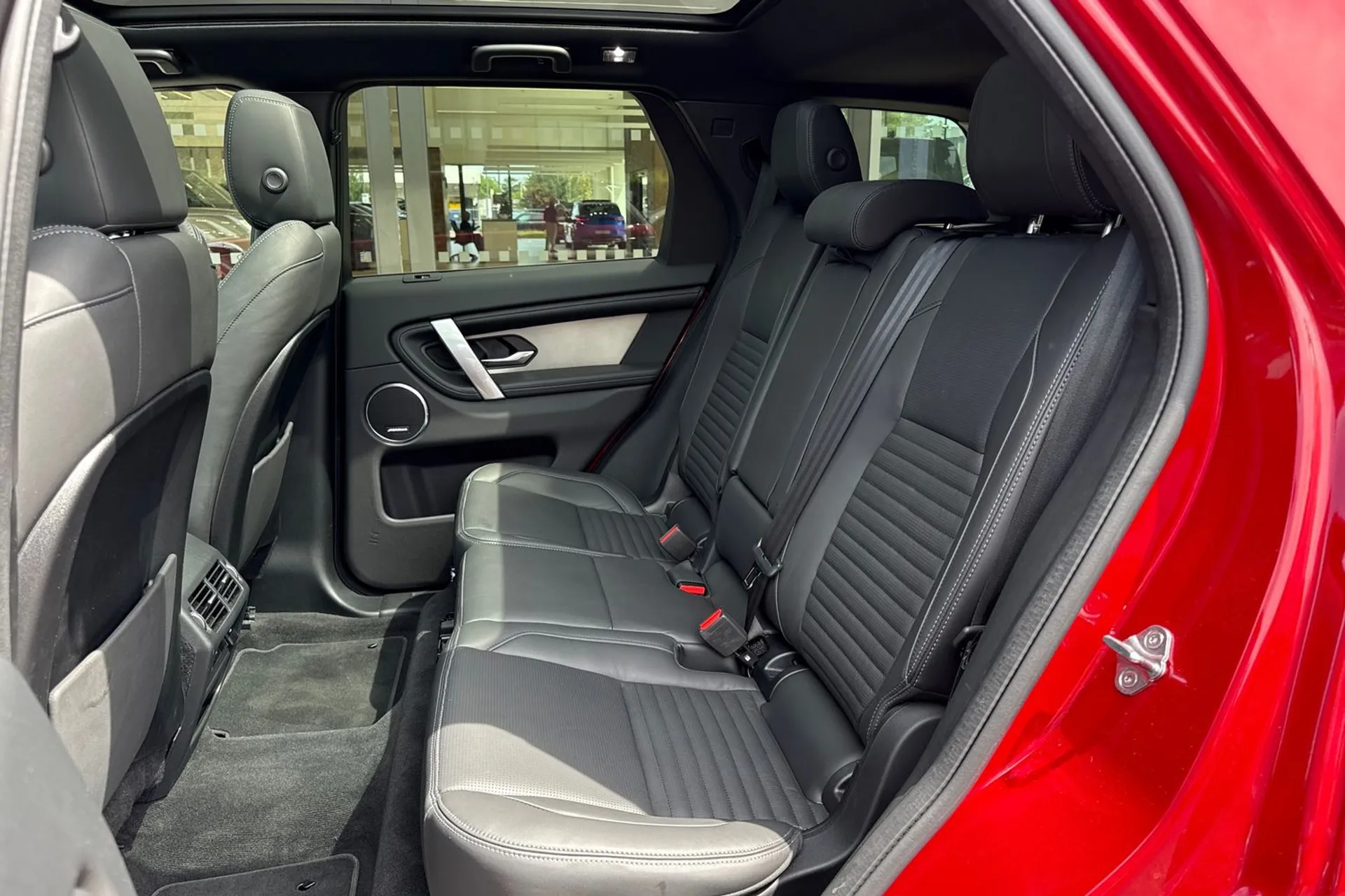 LAND ROVER DISCOVERY SPORT thumbnail image number 43