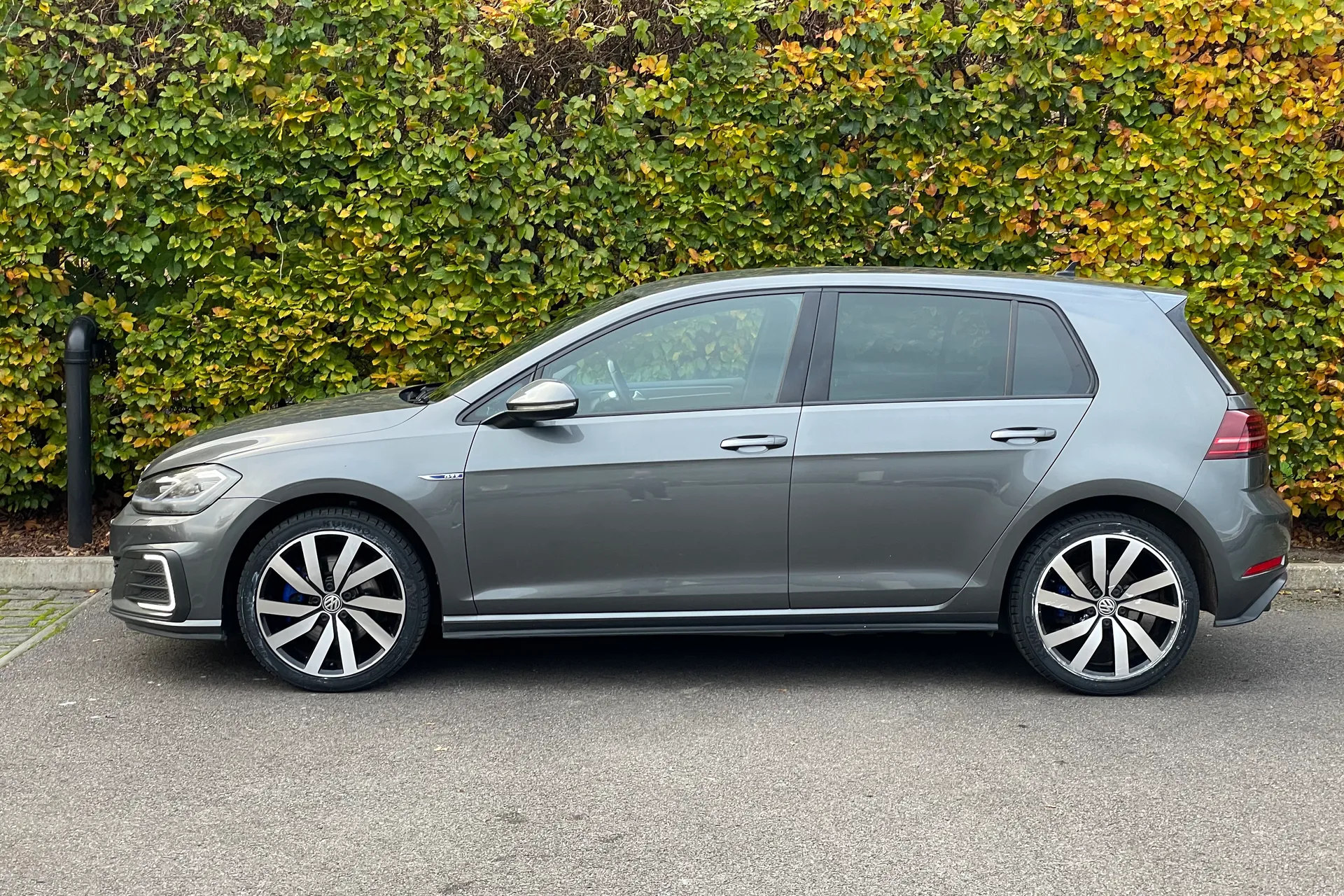 VOLKSWAGEN GOLF thumbnail image number 21